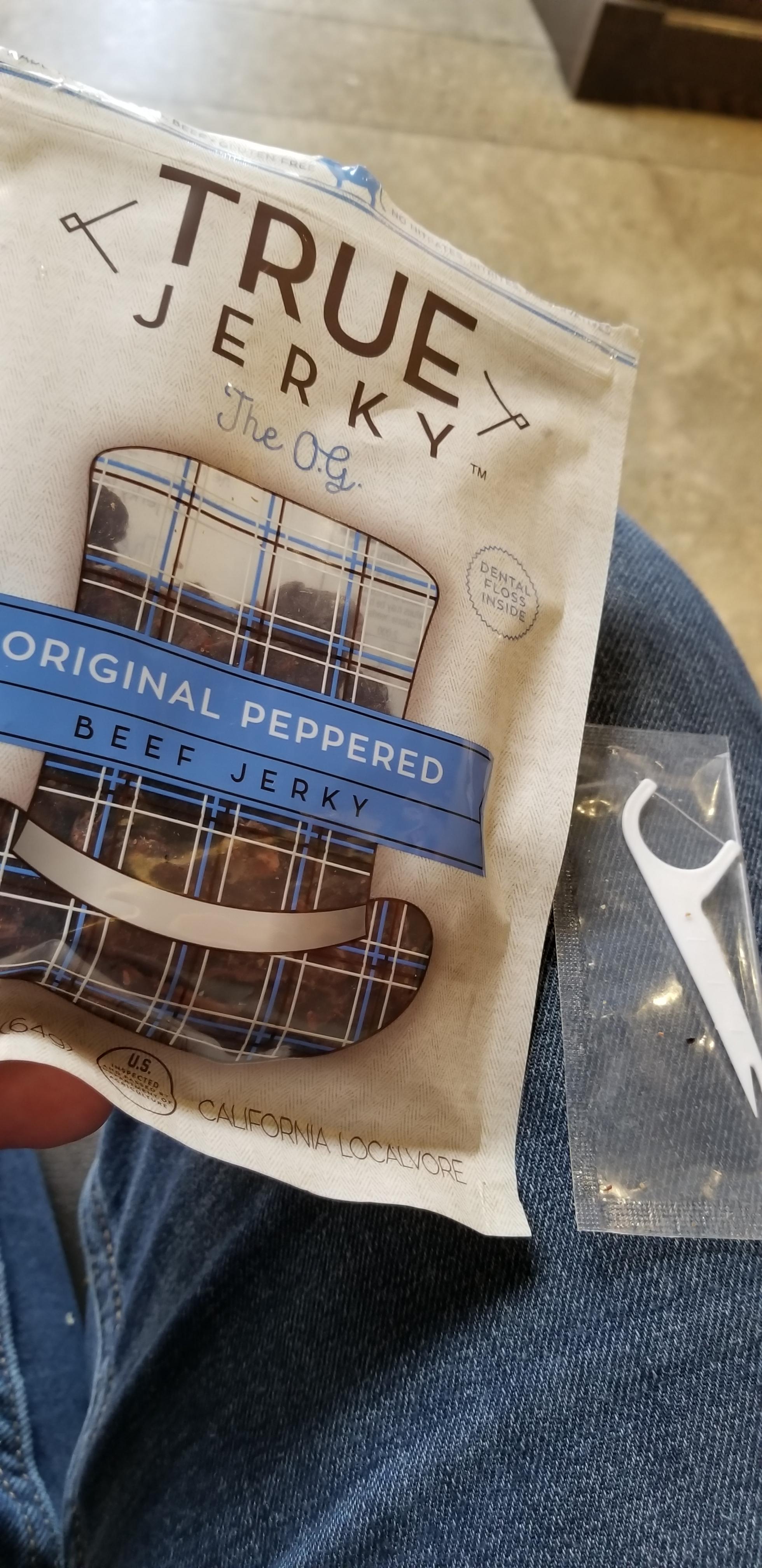 This beef jerky comes with dental floss r/mildlyinteresting