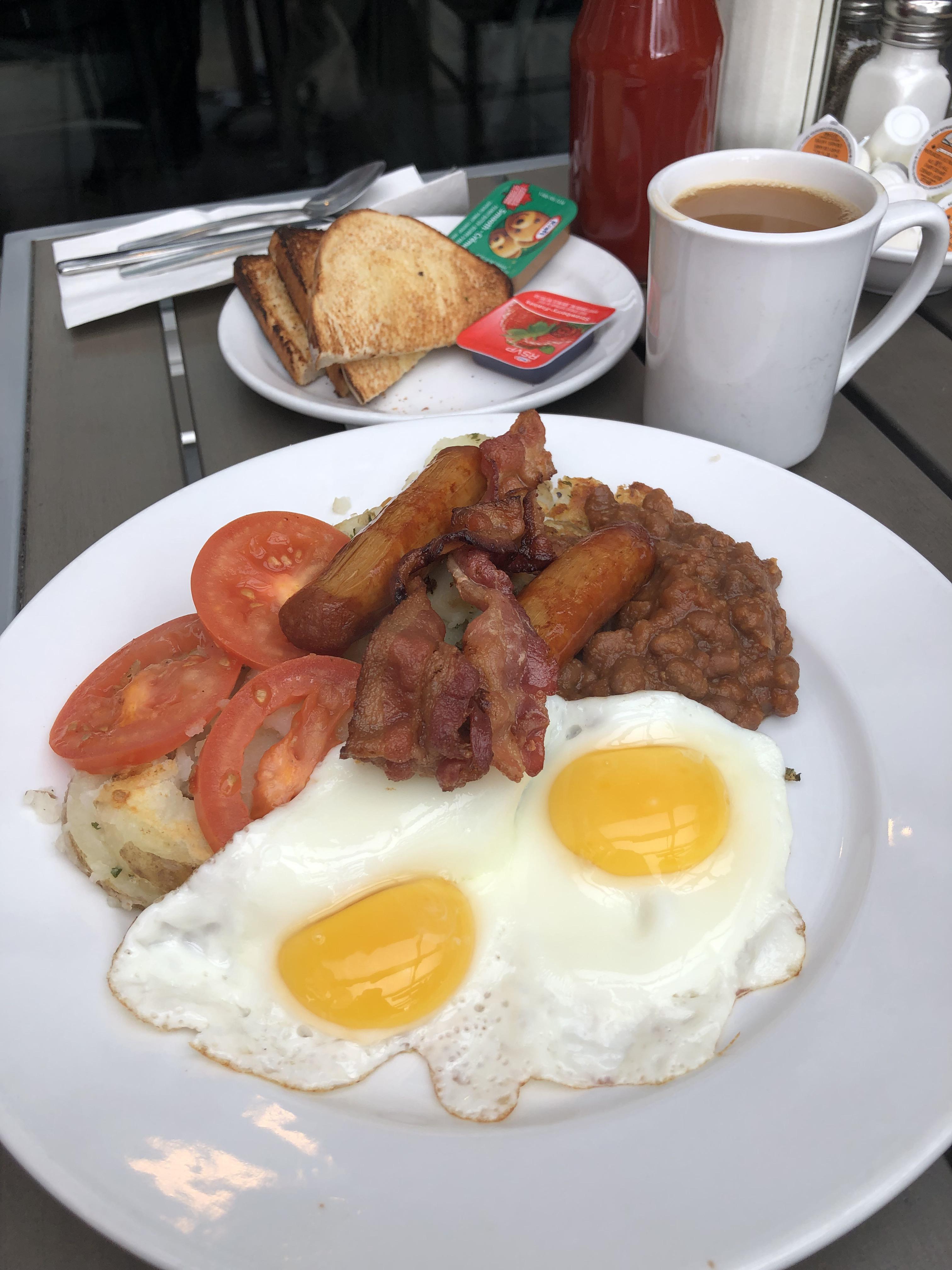 English breakfast in Vancouver, Canada r/FoodPorn