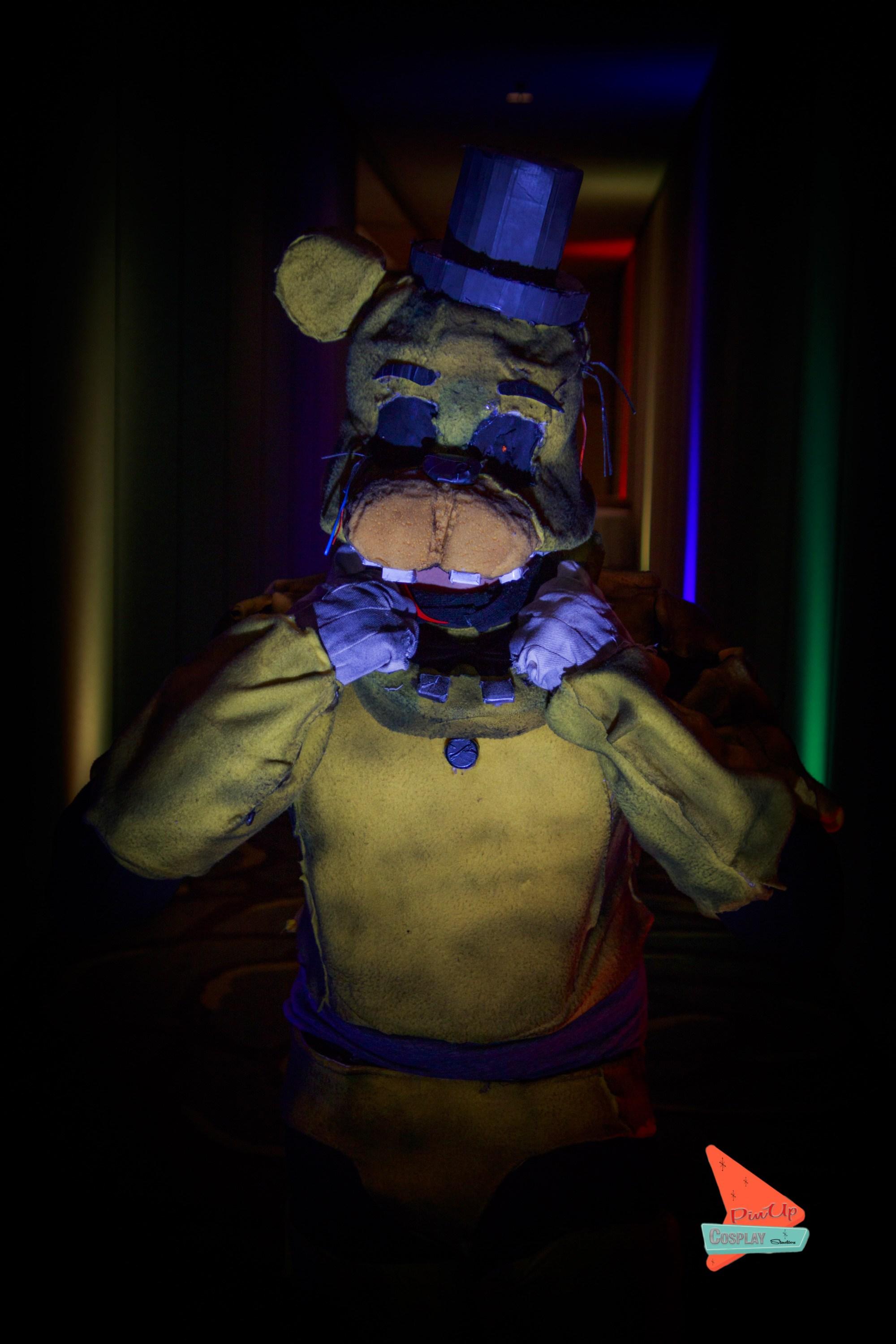 [Self] completely homemade five nights at Freddy's Golden Freddy