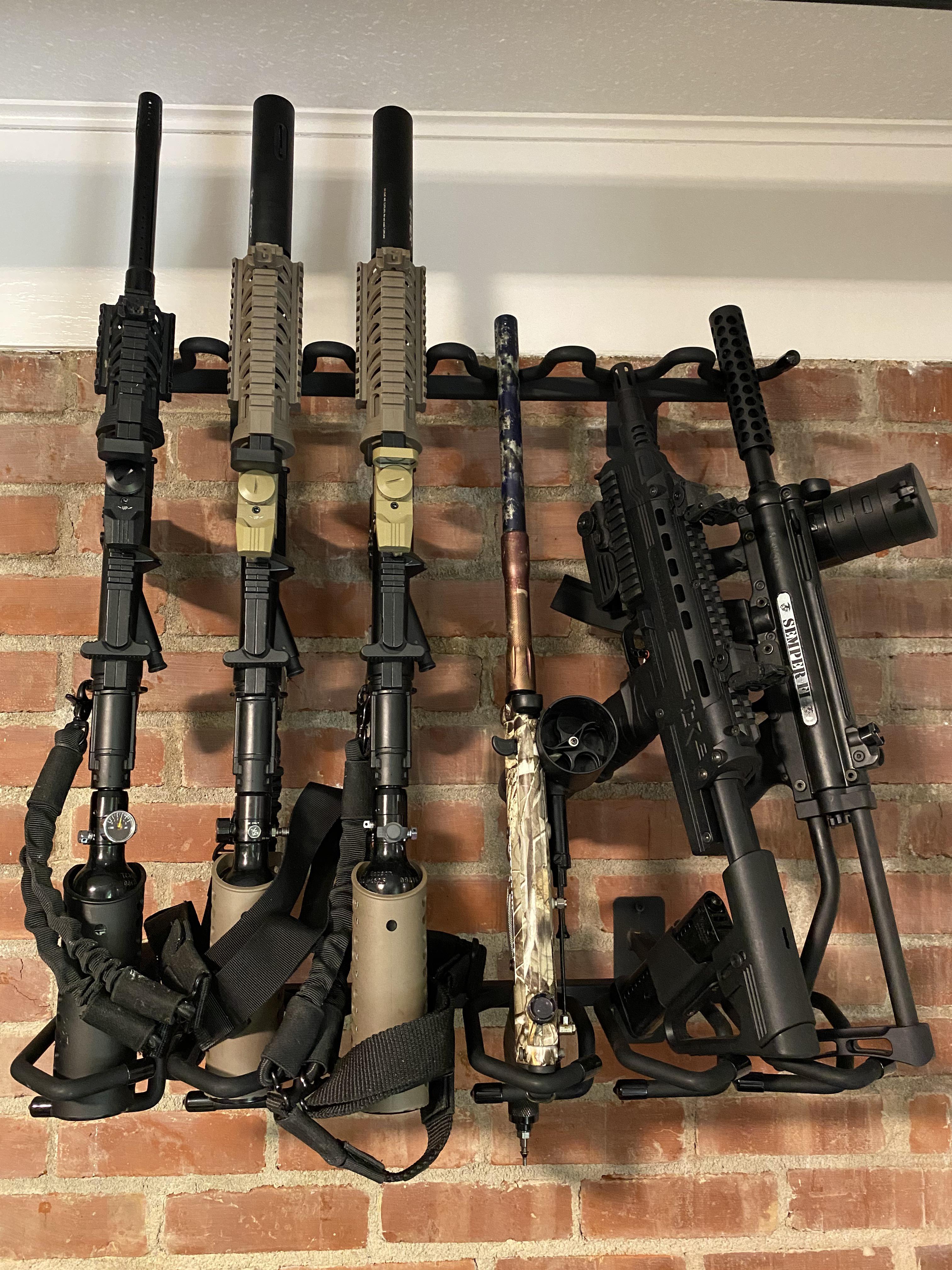 Finally filled my paintball gun rack 🤩 tippmann tippmanntcr 