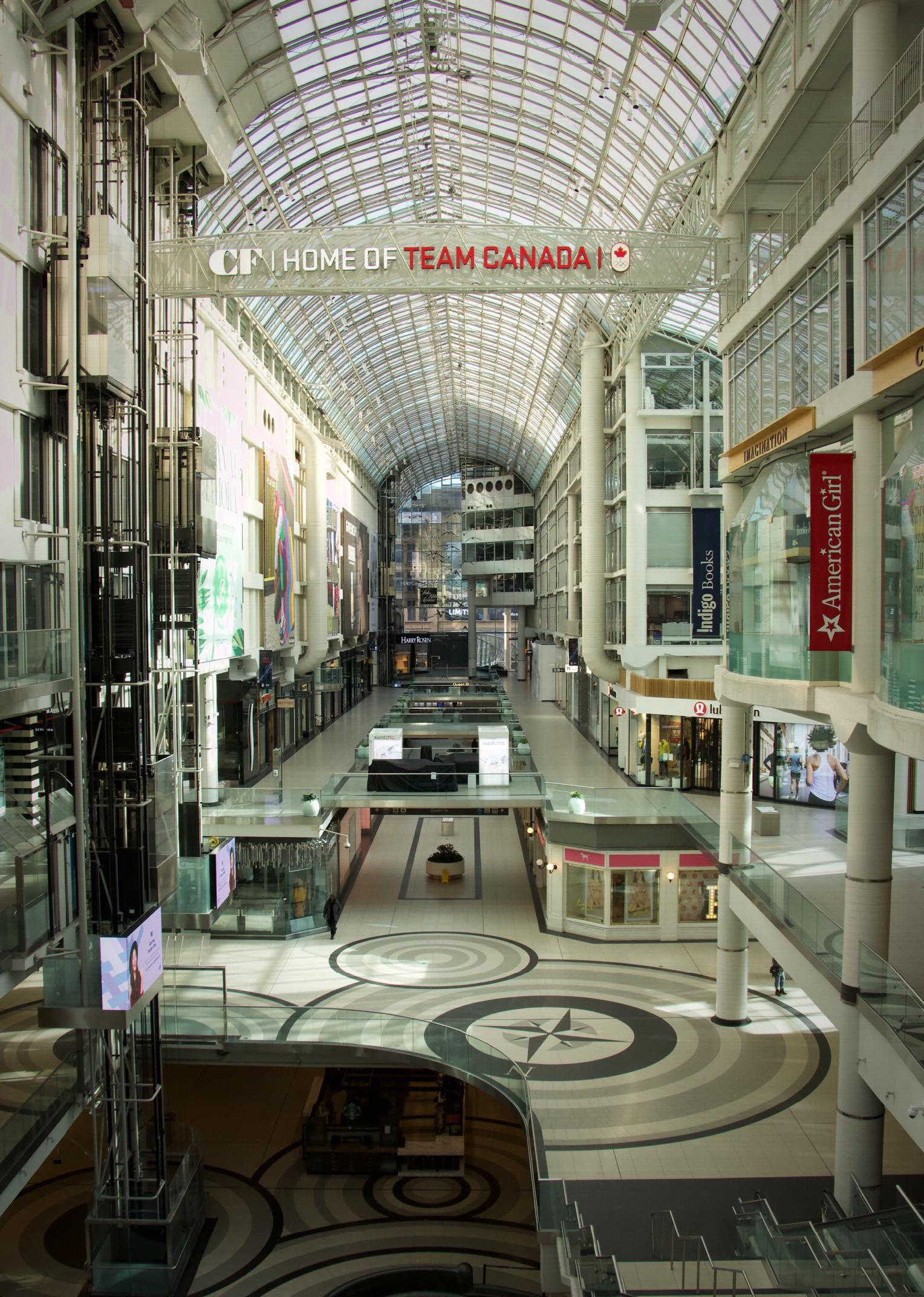 Eaton Centre Taken on March 22, 2020 r/toronto