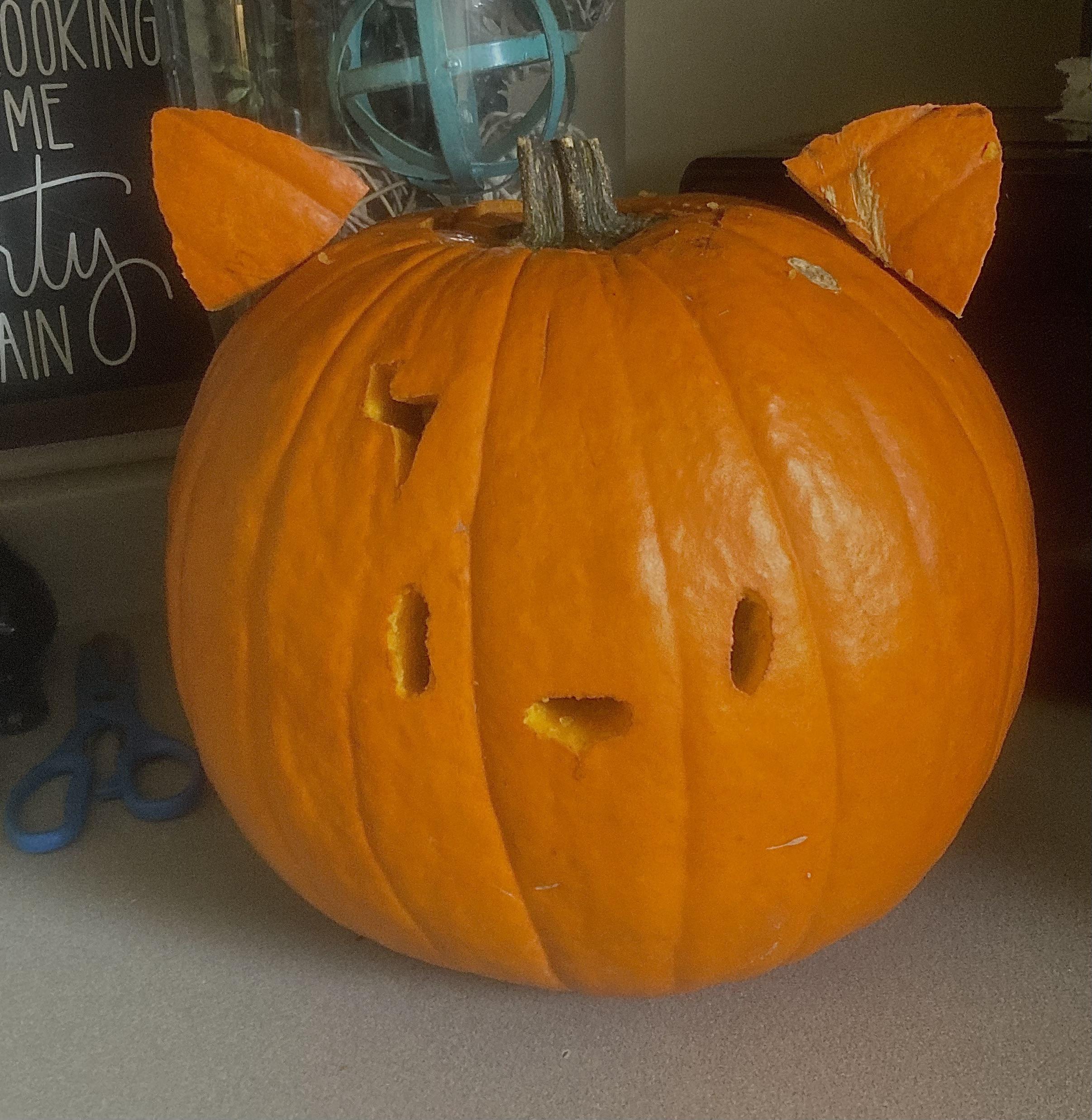 Hello Kitty Pumpkin Carving
