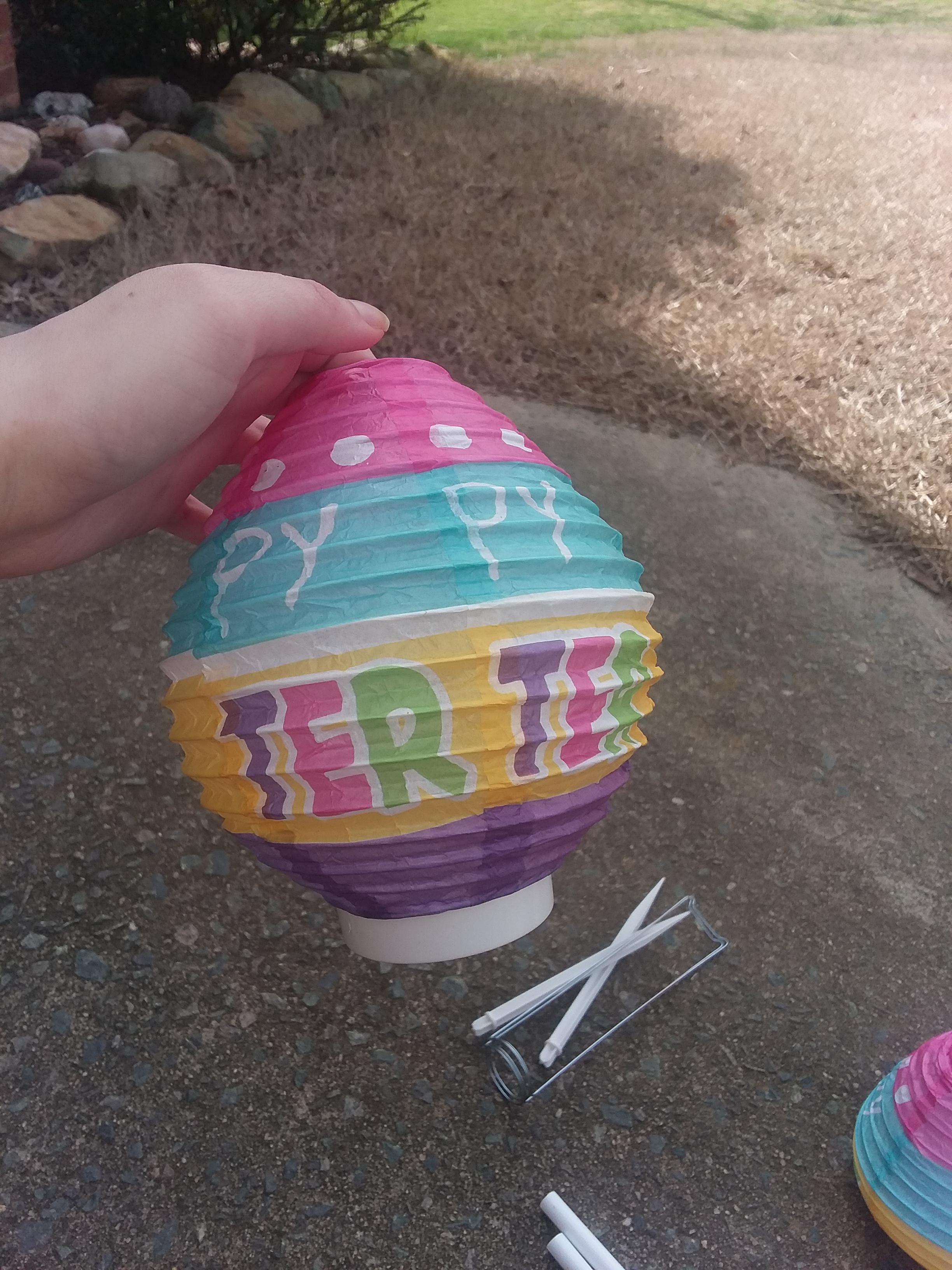 I love cheap Easter decorations r/onejob