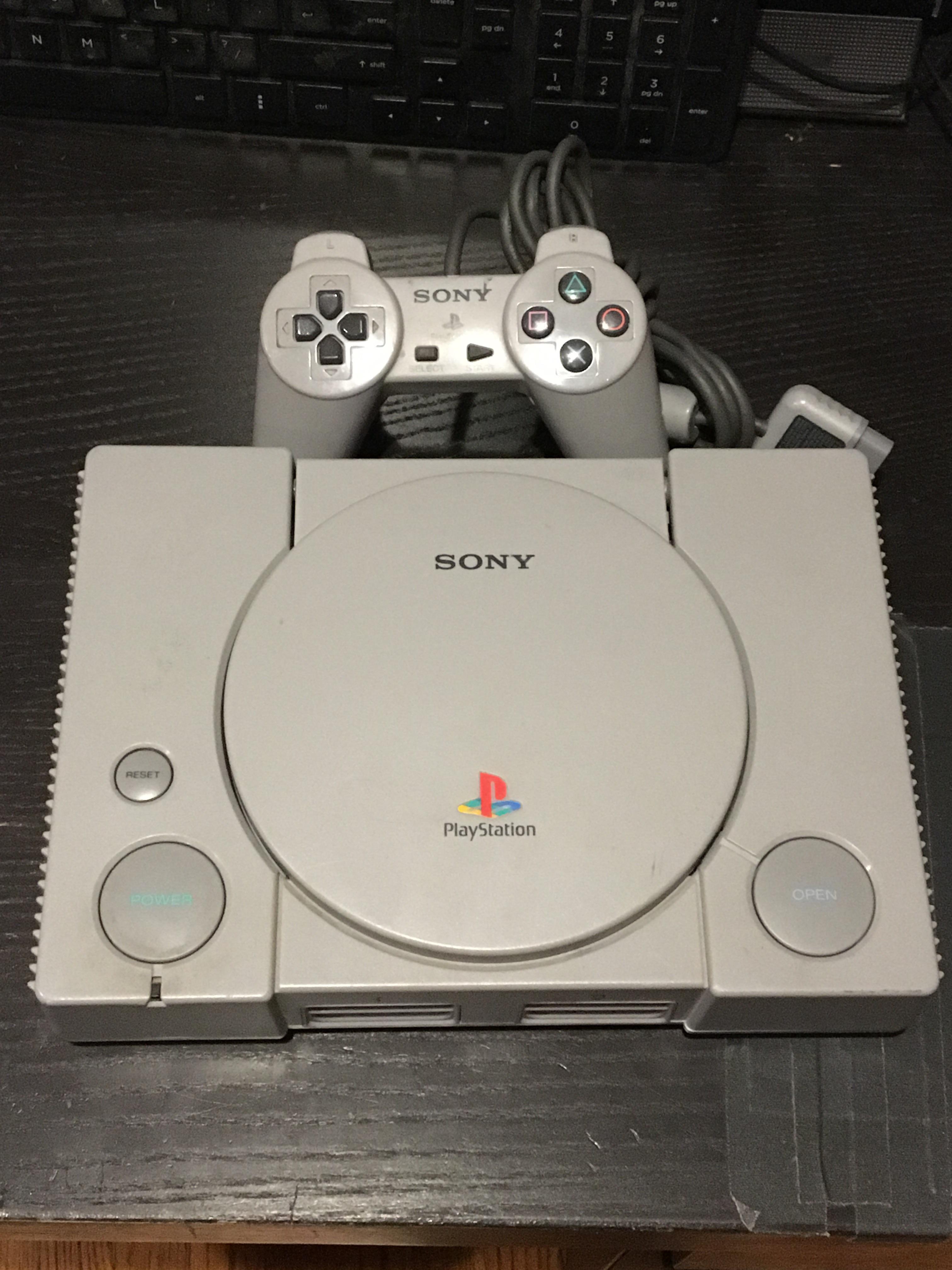 Not a dev test console, but I managed to find this working ps1 with a