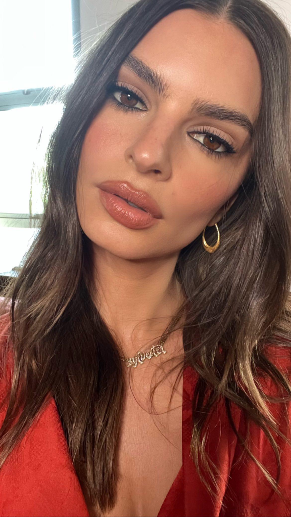 Selfie : EmilyRatajkowski
