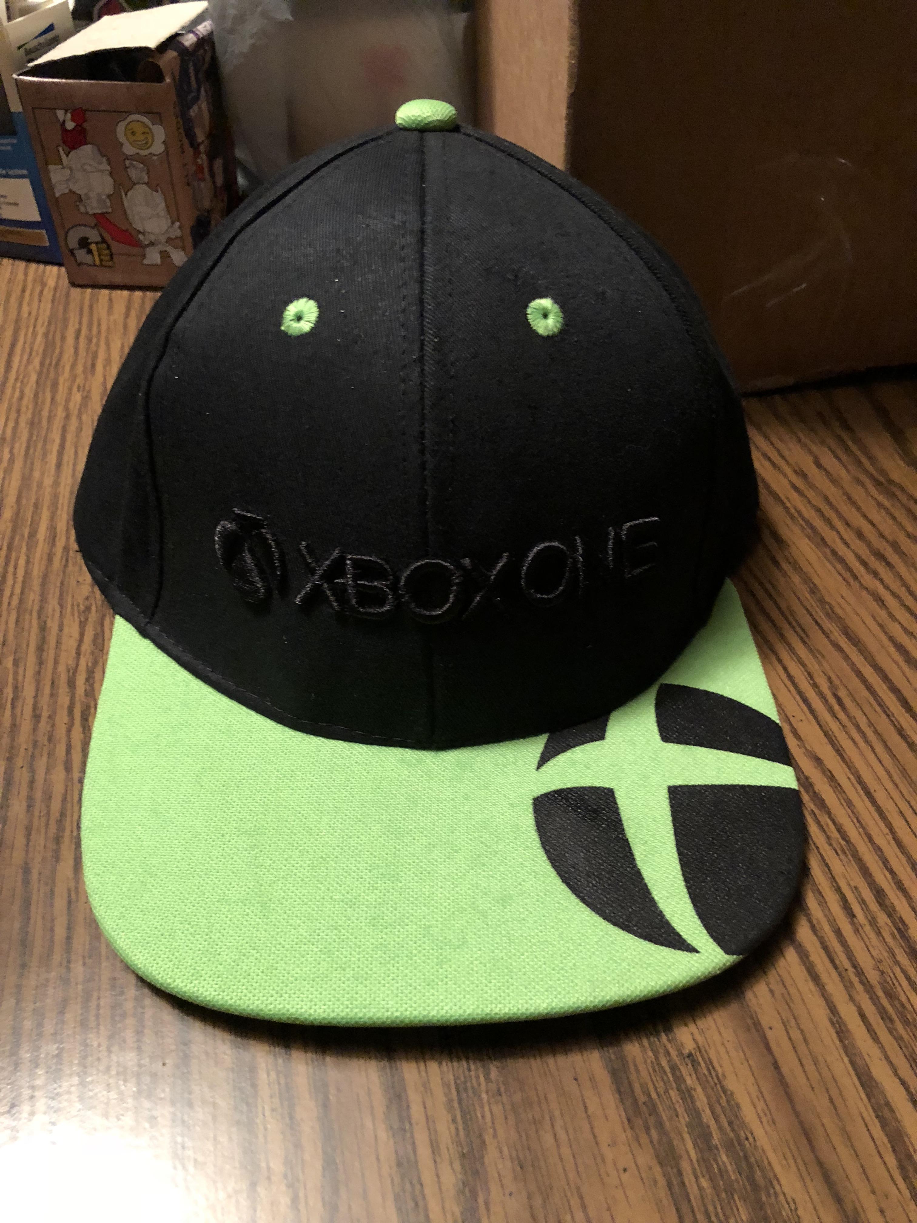 Microsoft Store in Columbus was giving out Xbox One hats for e3! xboxone