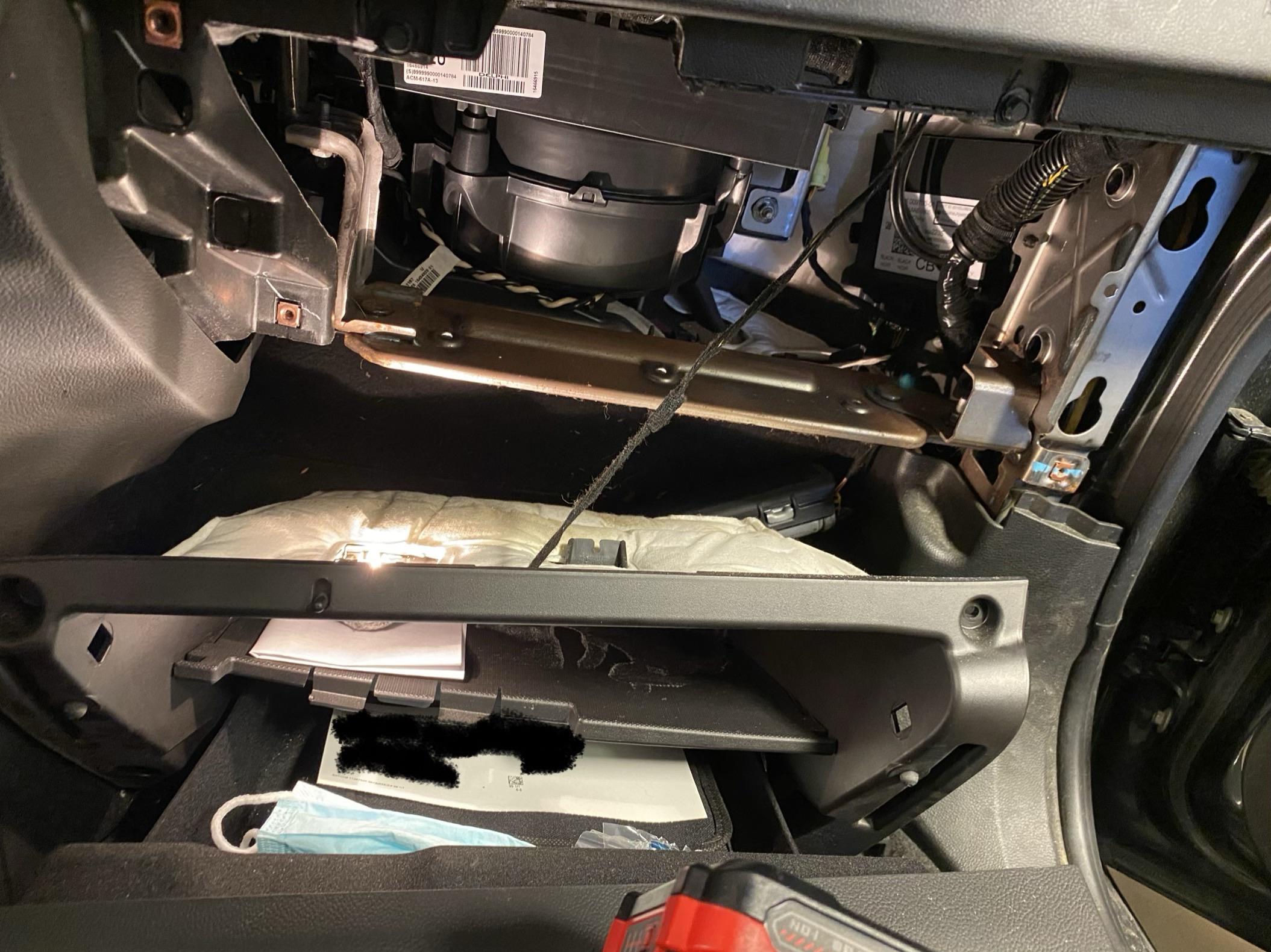 Oh Buick Verano how I love your easy to access cabin filters. r