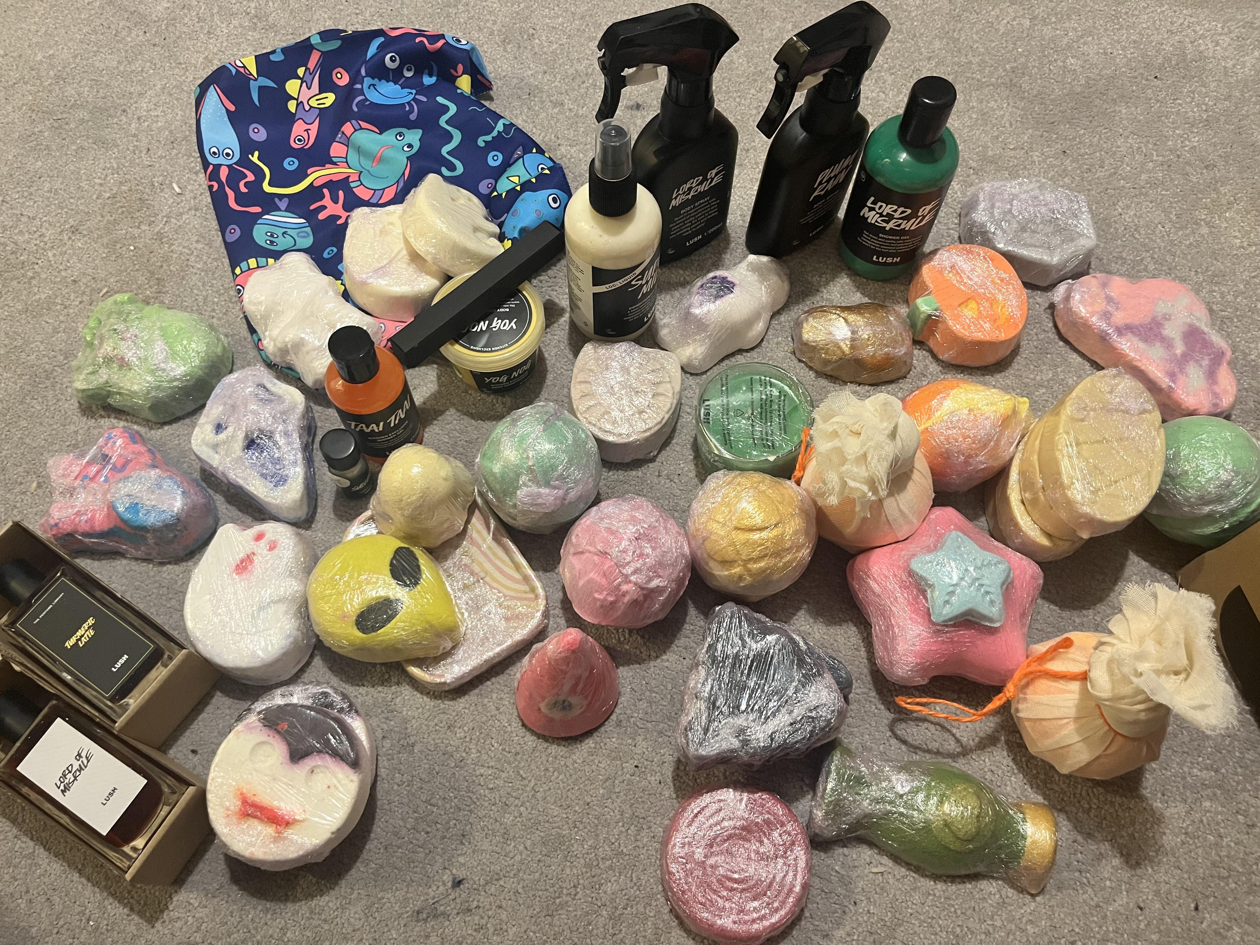 Another LUSH haul ☺️ can’t get enough of the LOM massage bars!! r