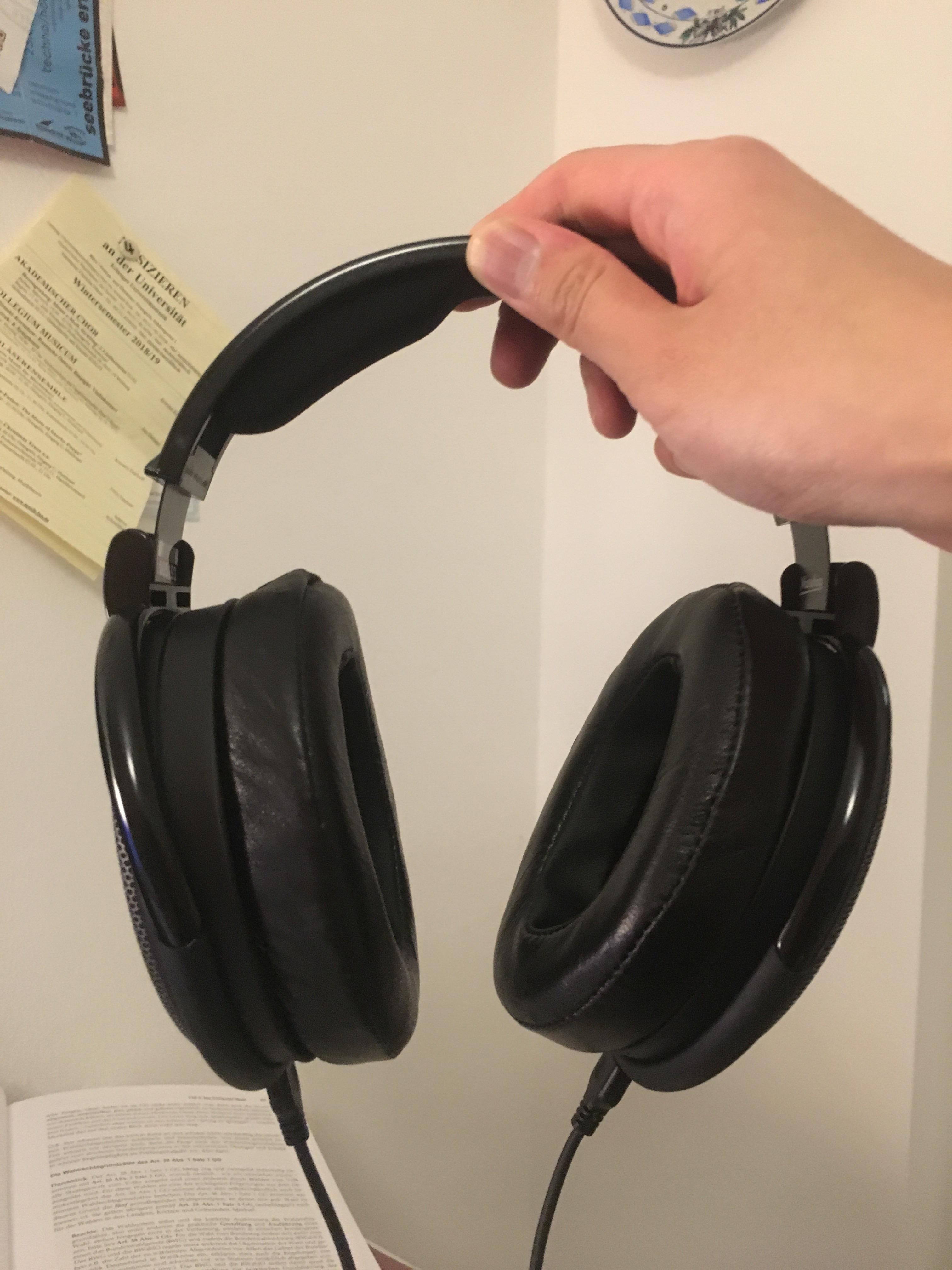 Quick Brainwavz Sheepskin Leather Ear Pads on HD58x Tutorial r/headphones