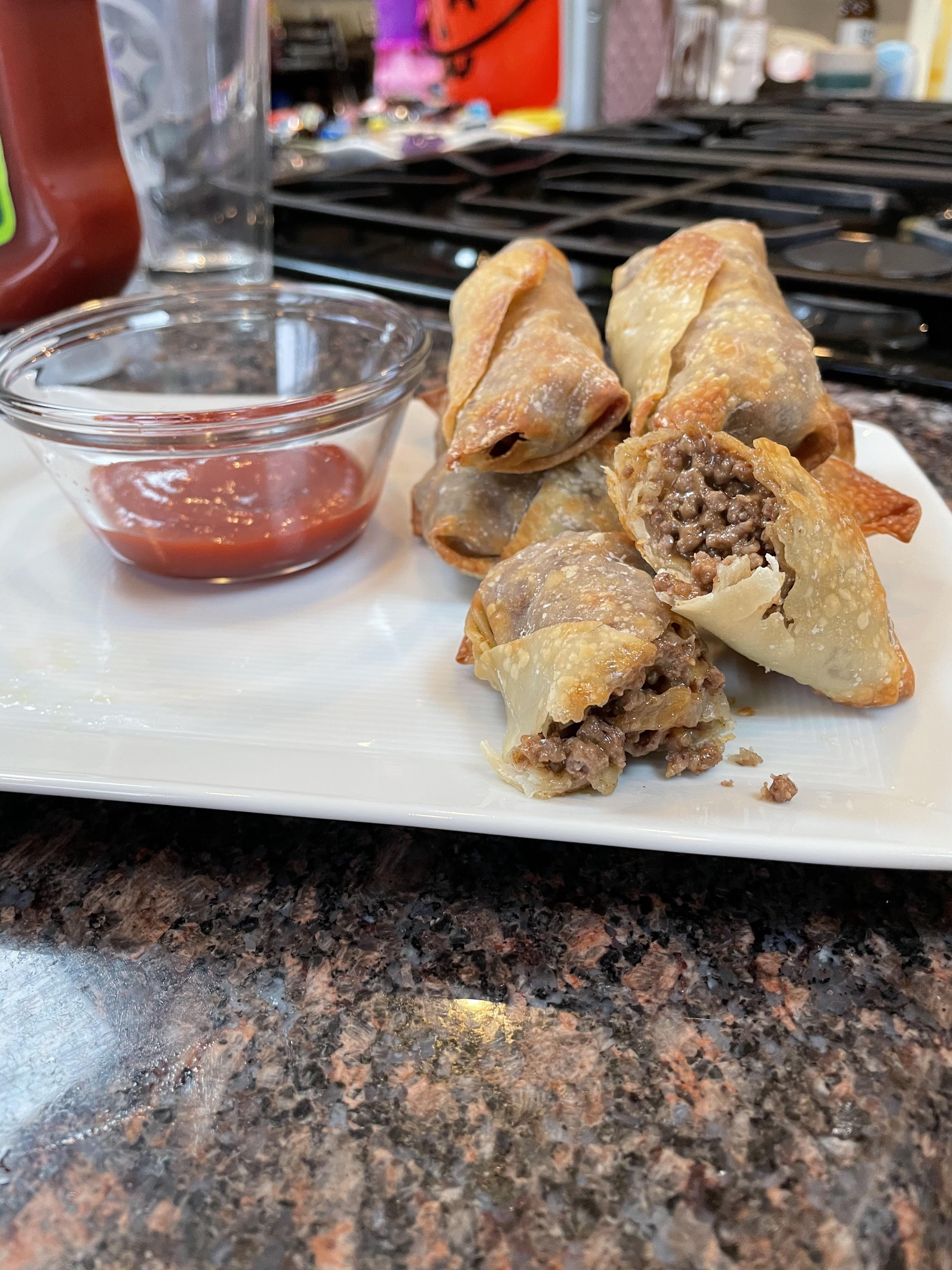 Air fryer Cheeseburger Egg Rolls! r/airfryer