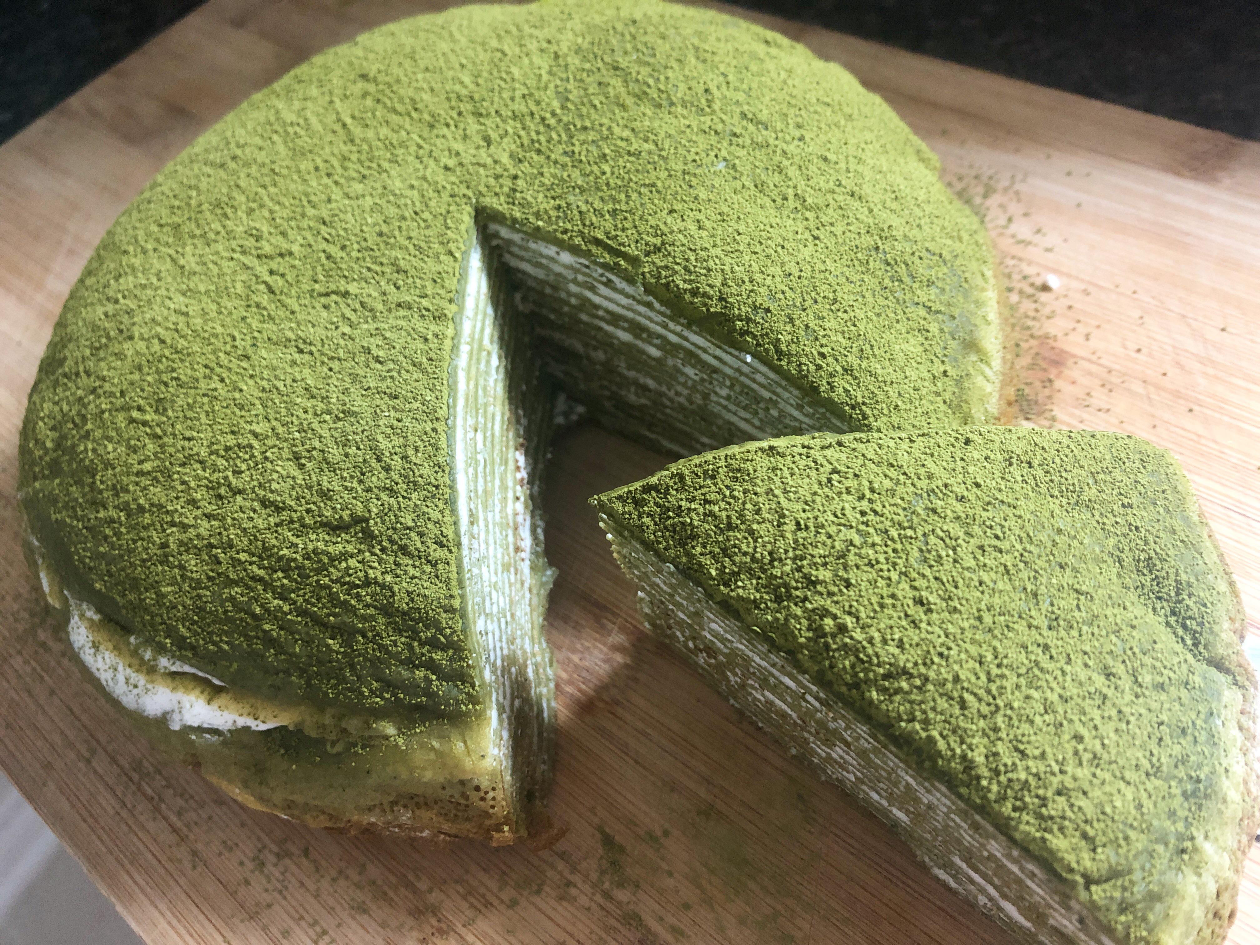 [Homemade] Matcha (Green Tea) Mille Crepe Cake r/food