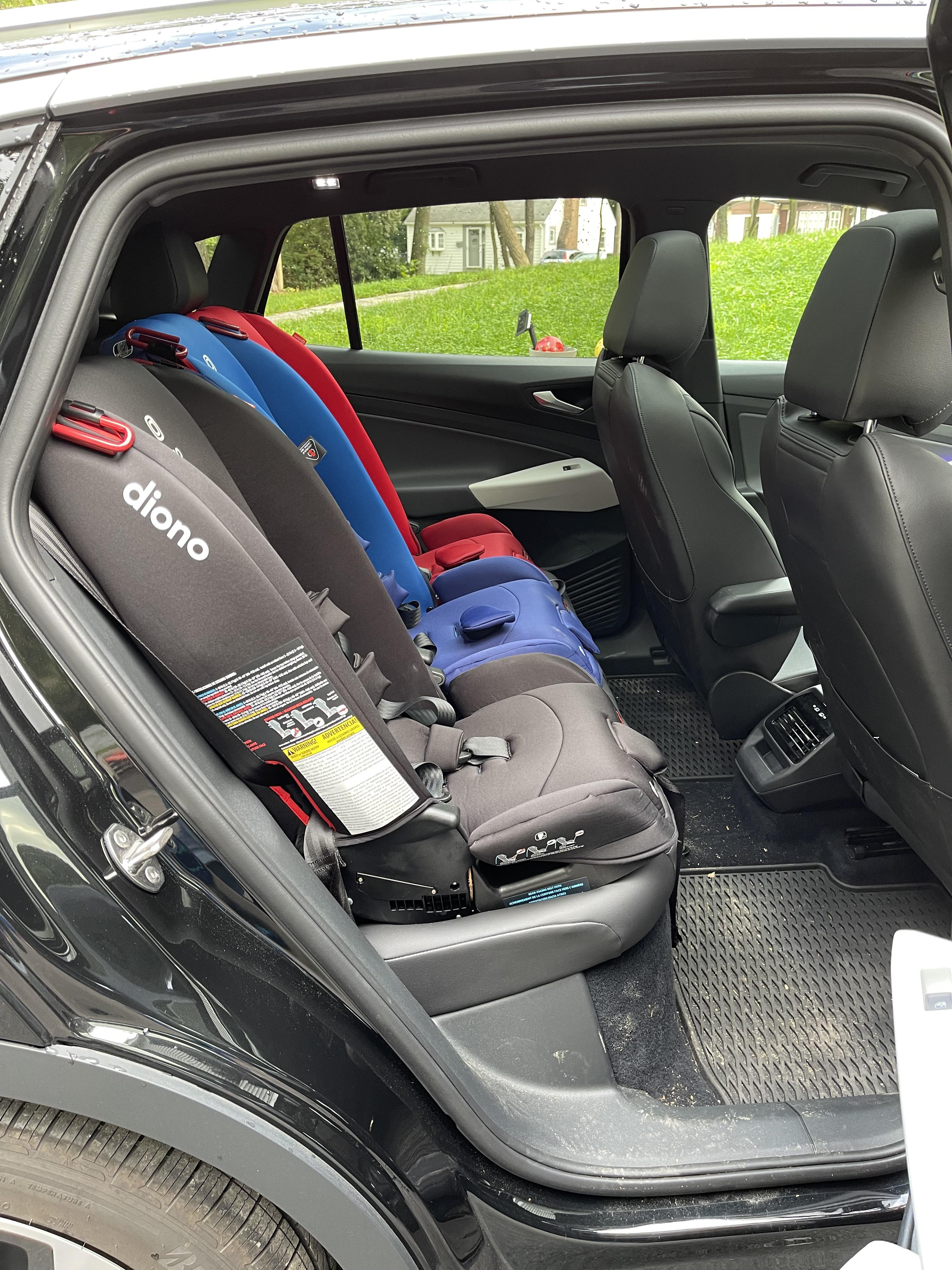 Three car seat across r/VWiD4Owners