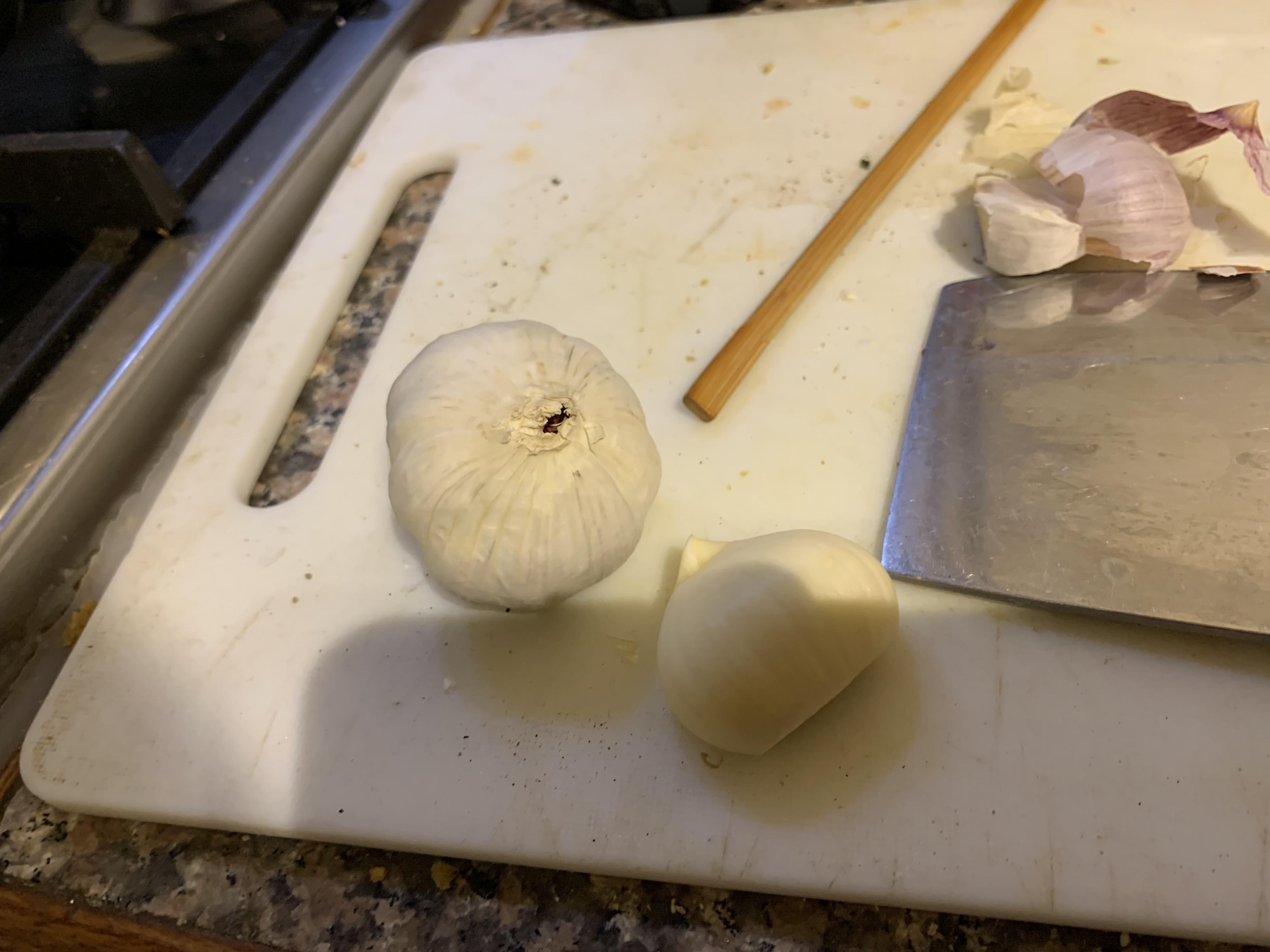 When to remove winter mulch from raised beds Garlic