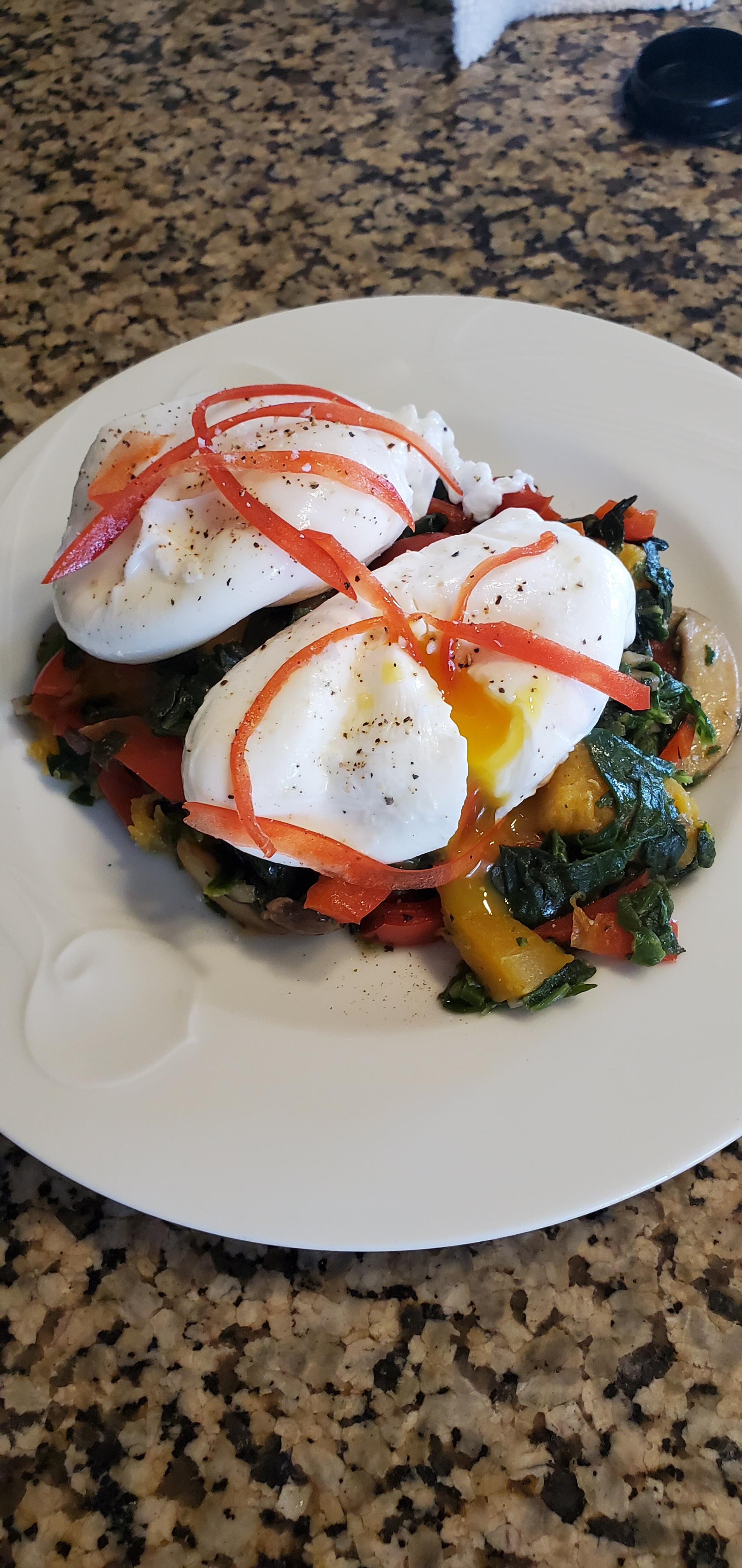 [Homemade] Poached eggs r/food