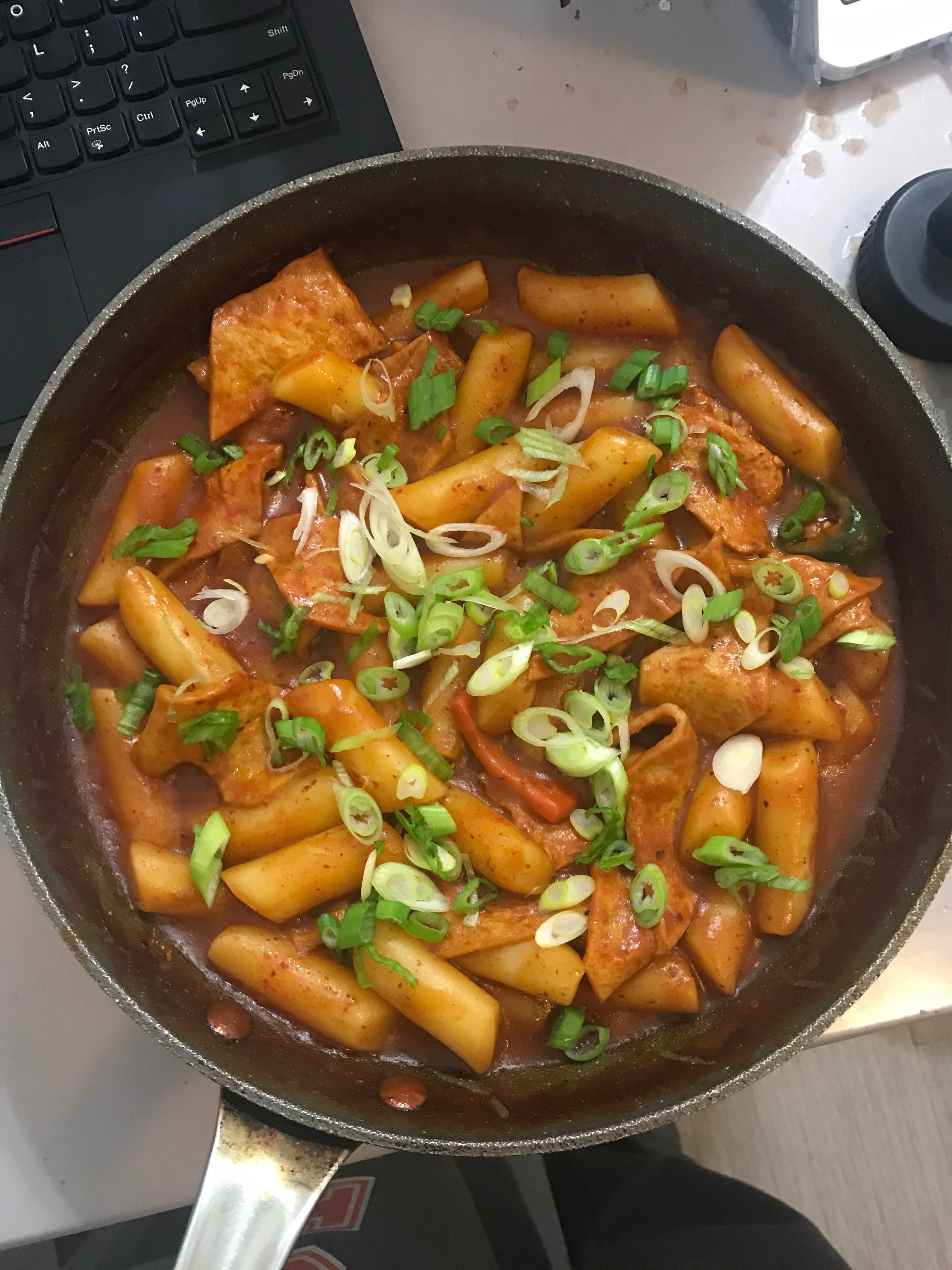 [Homemade] Spicy Korean Rice Cake (Tteokbokki) r/food