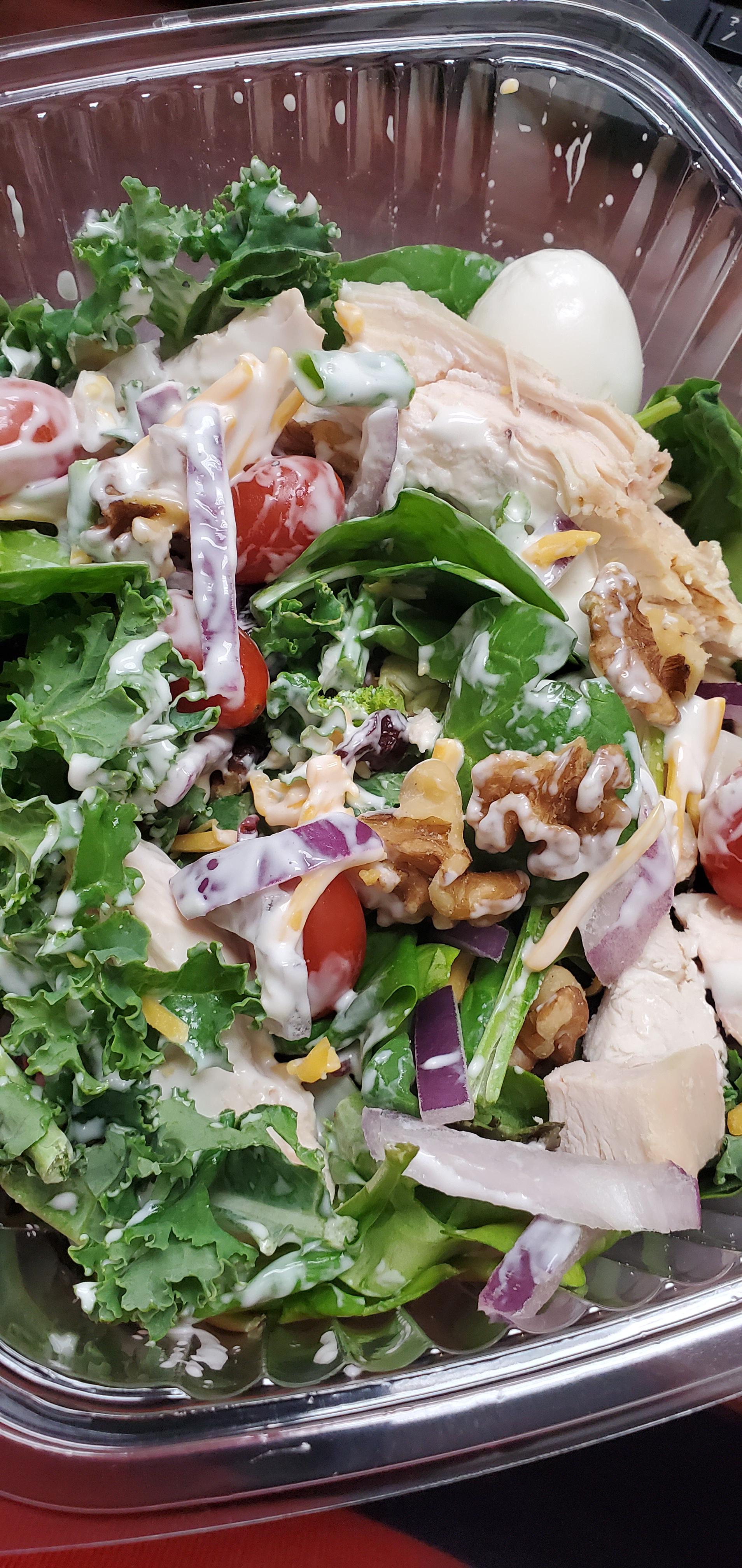 Keto Blue Cheese Chicken Walnut Salad... 😊 r/Keto_Food