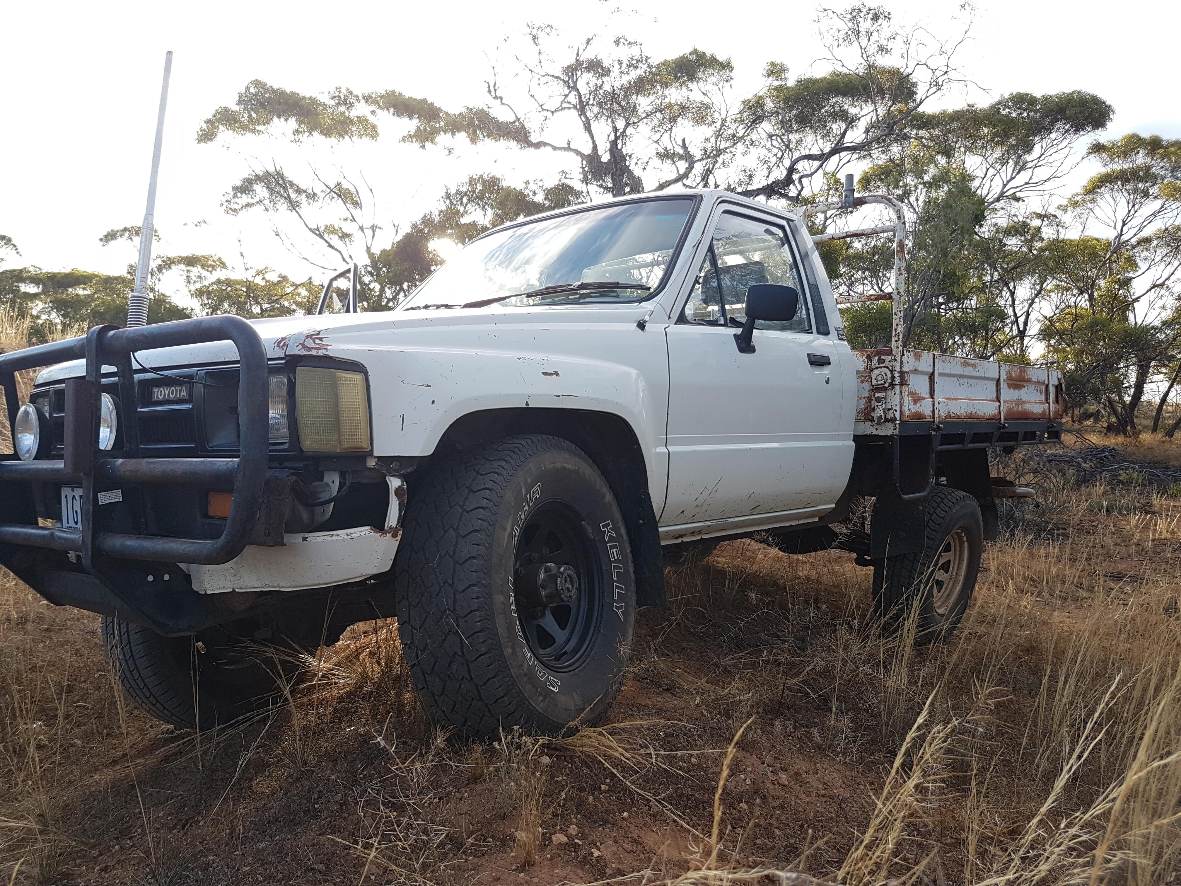 My new 1984 Toyota Hilux Turbo Diesel project Trucks