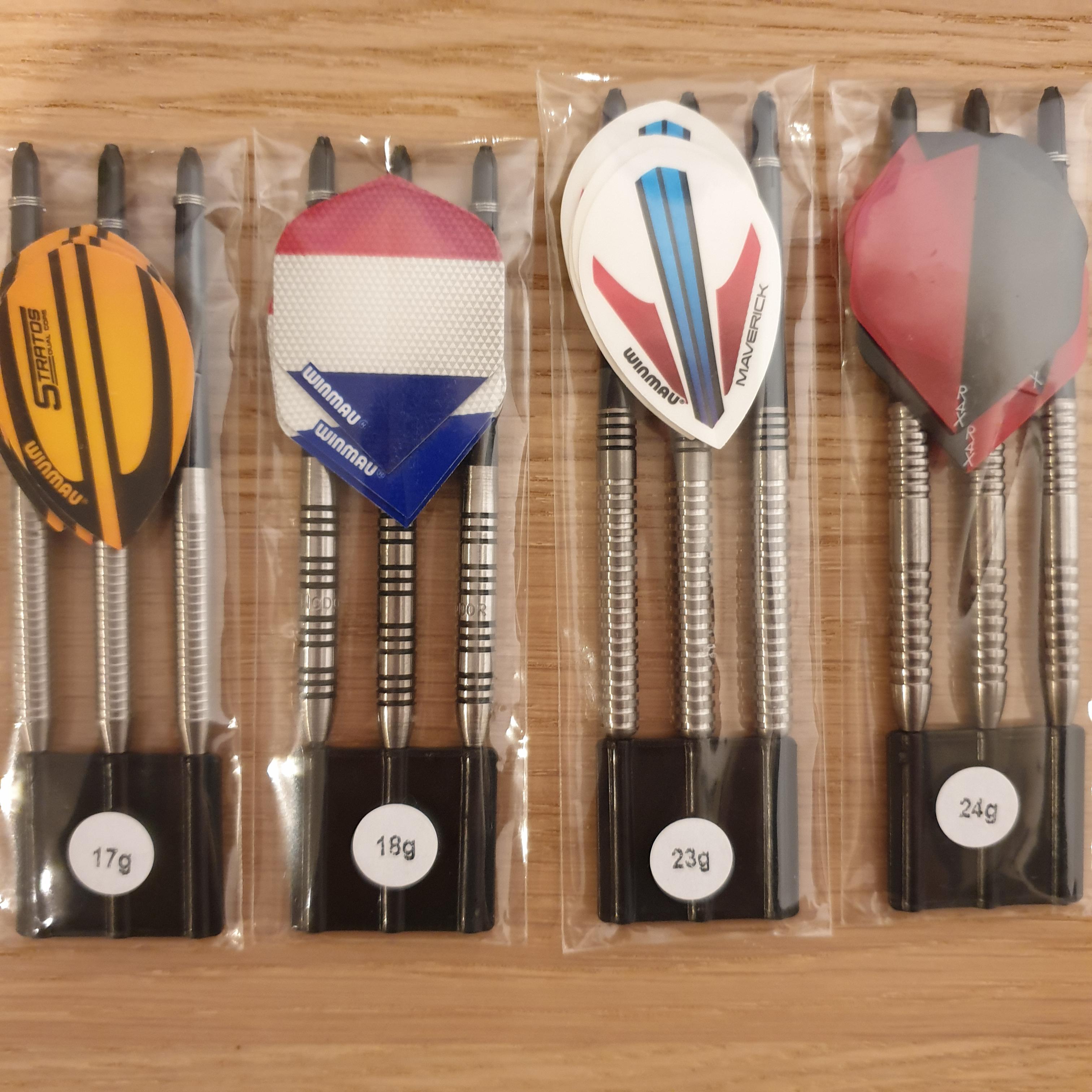 Amazon DE can anybody Help identify these? r/Darts