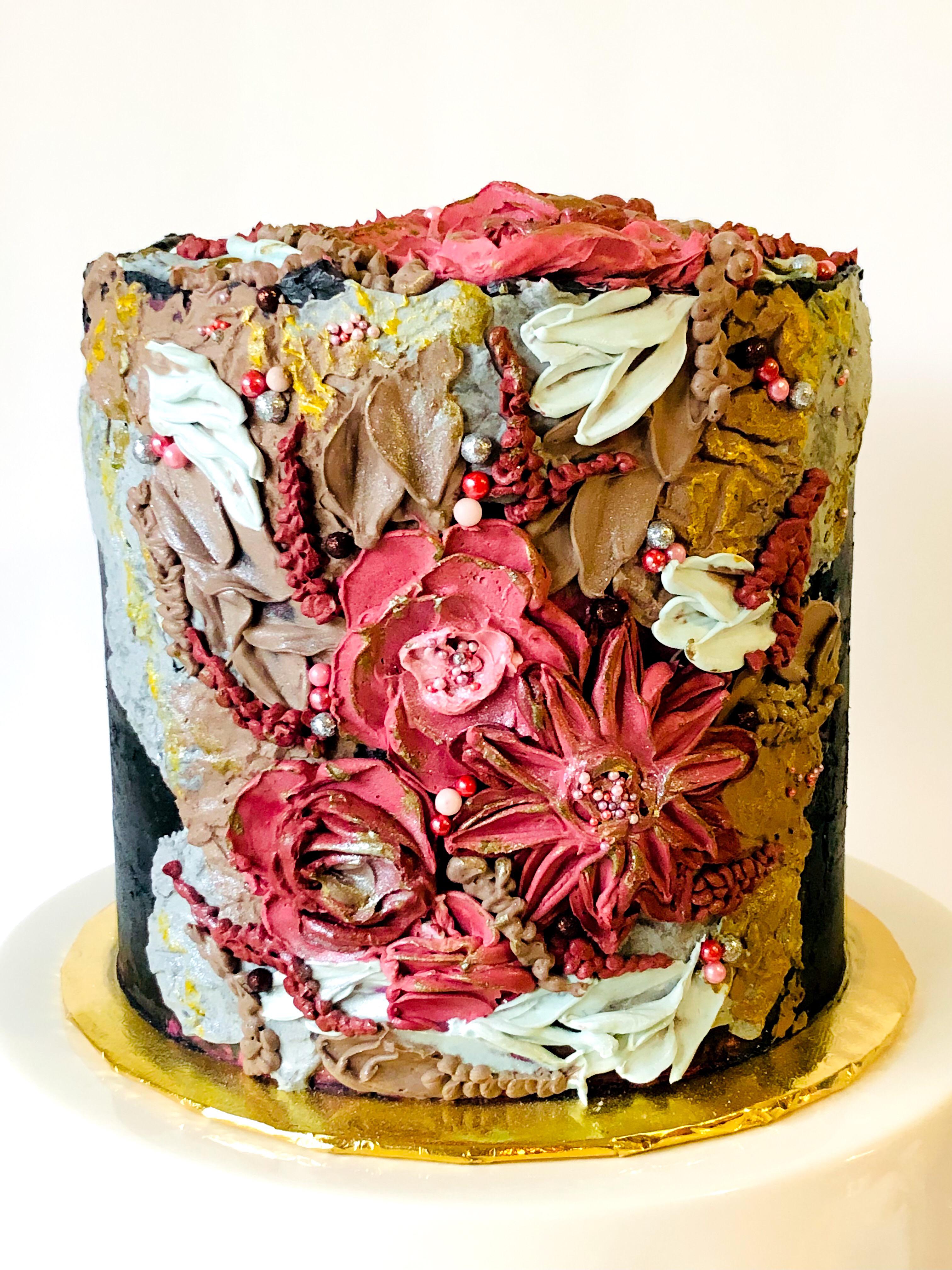 Palette knife flowers on crinkled buttercream r/cakedecorating