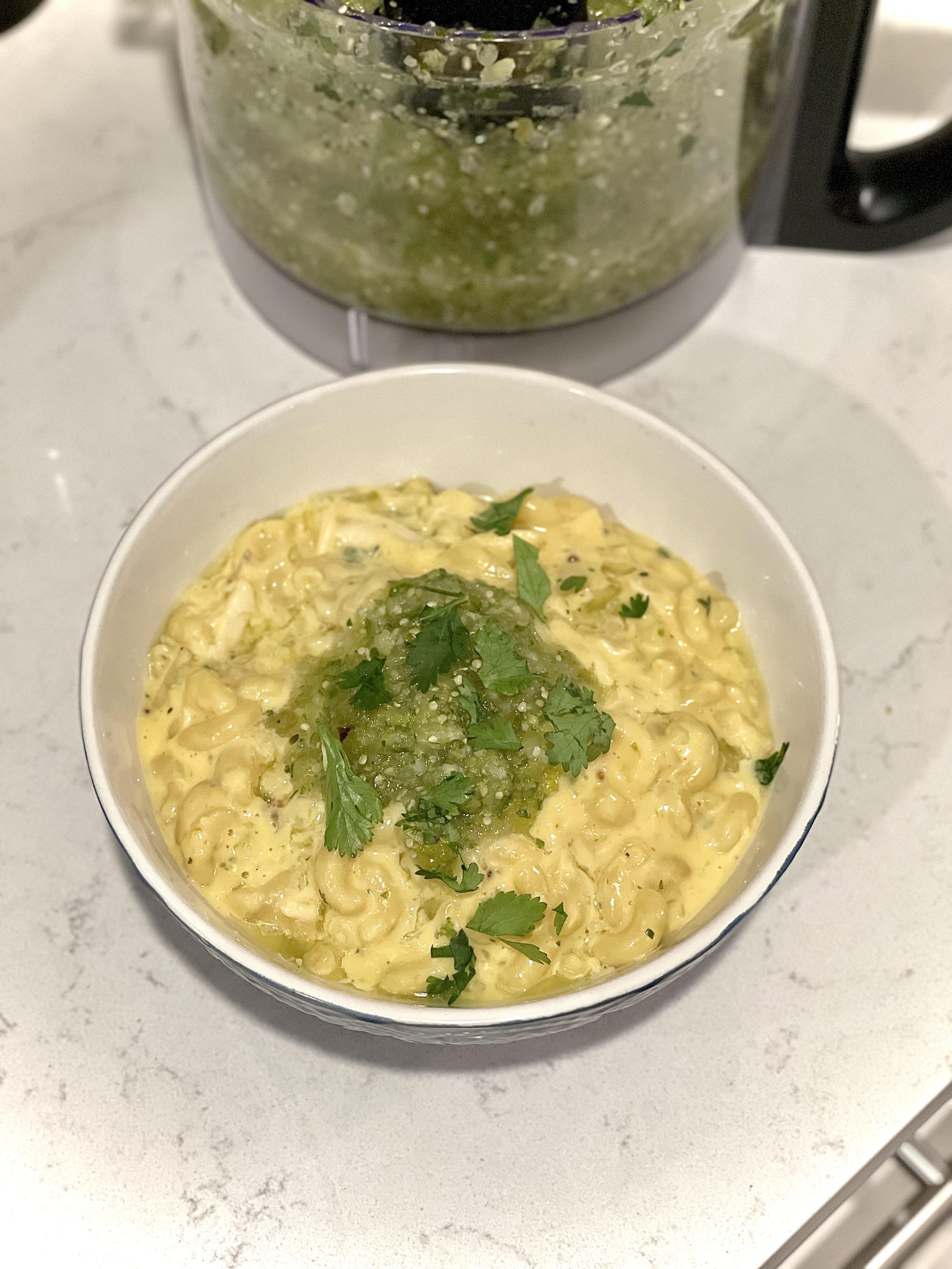Made J Kenji LopezAlt’s stovetop chicken and green chili Mac and
