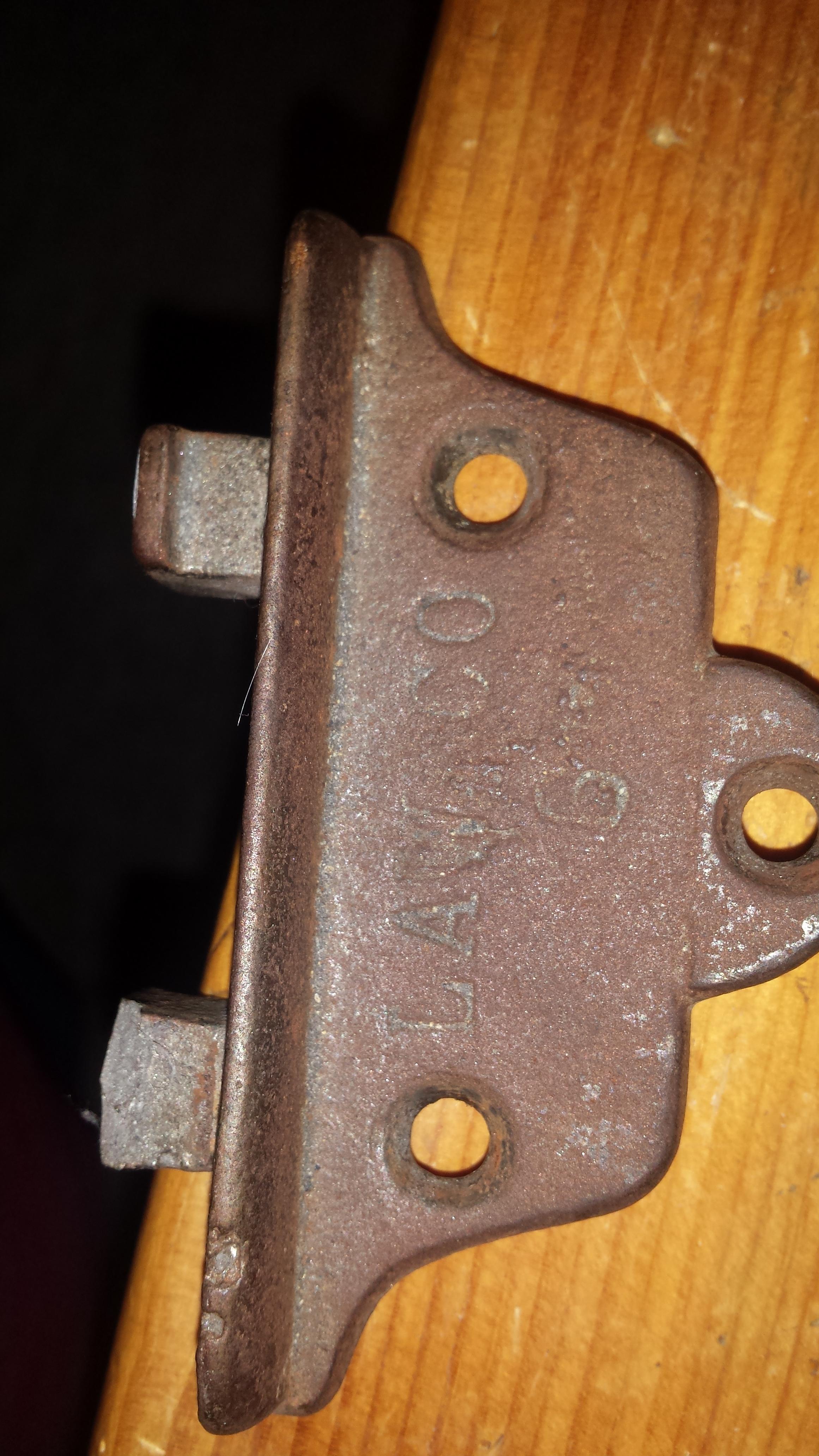 Antique Bed Bracket Need Help Identifying ANY information about it so