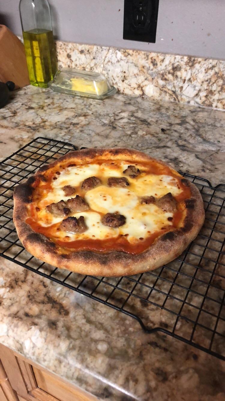 Cast iron sourdough pizza from scratch! r/Pizza