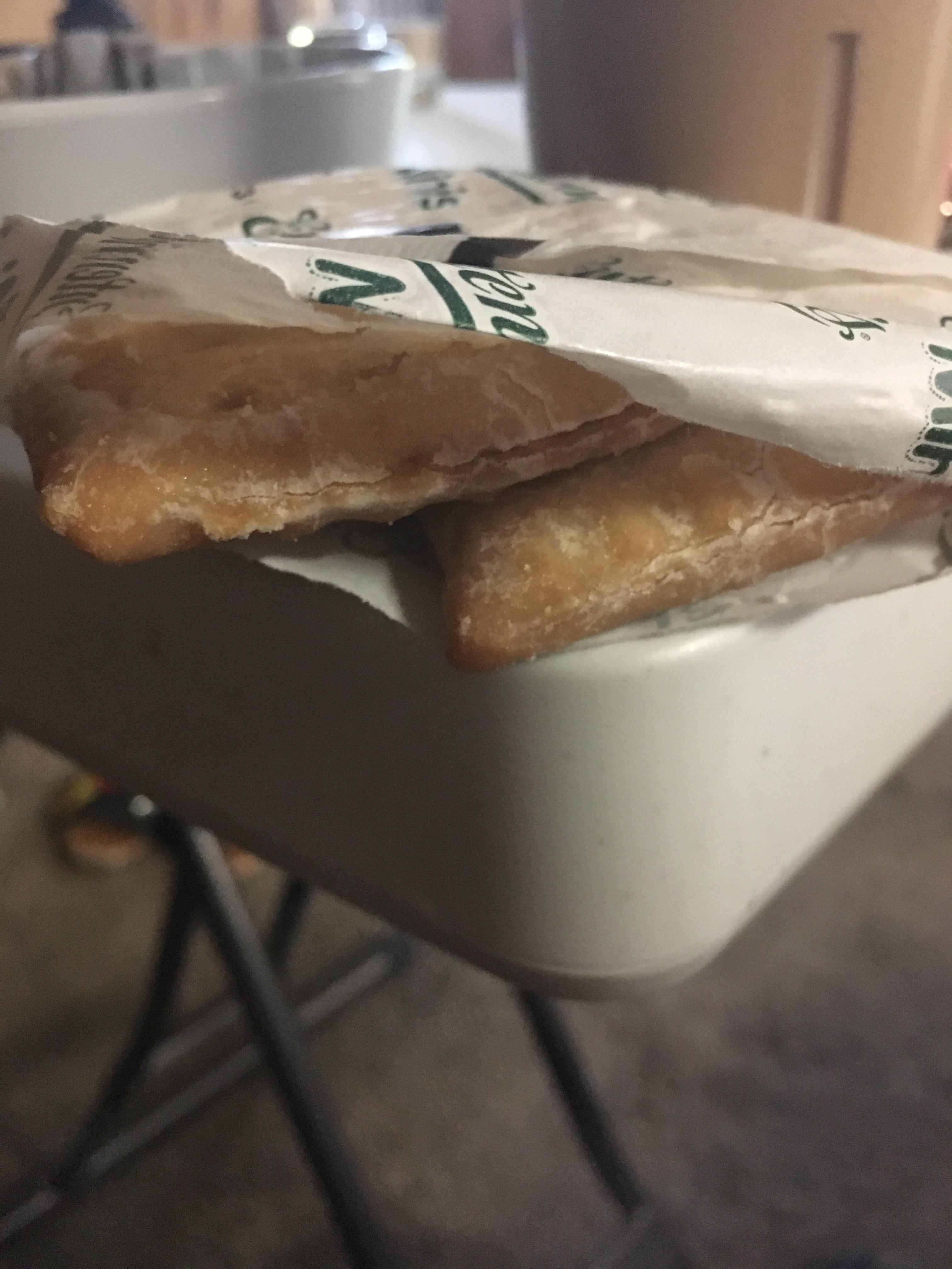 2 mini apples pies in the package. Thank you Entenmann’s r/pics