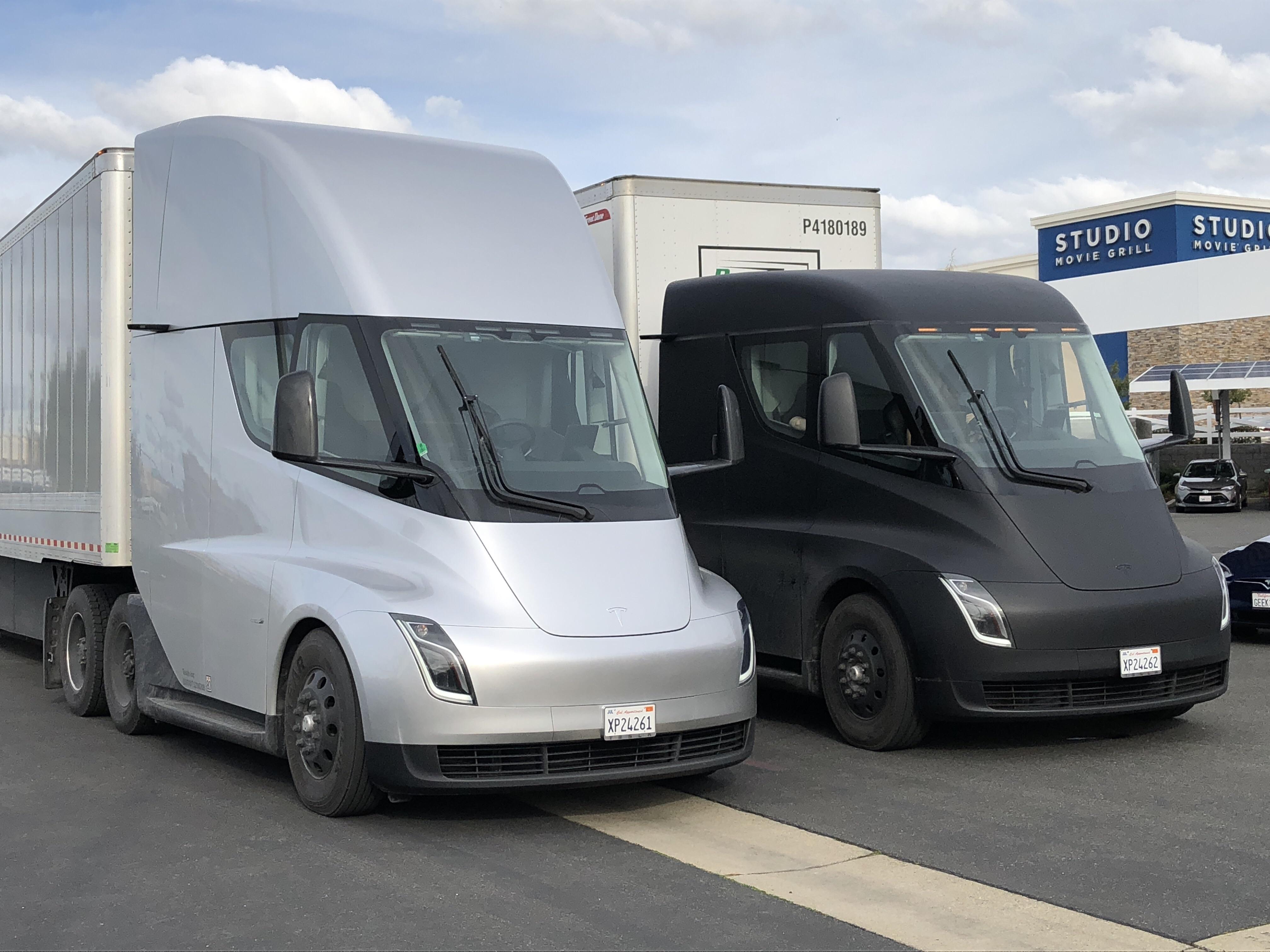 Caught a glimpse as they were stopped in Rocklin, CA r/teslamotors
