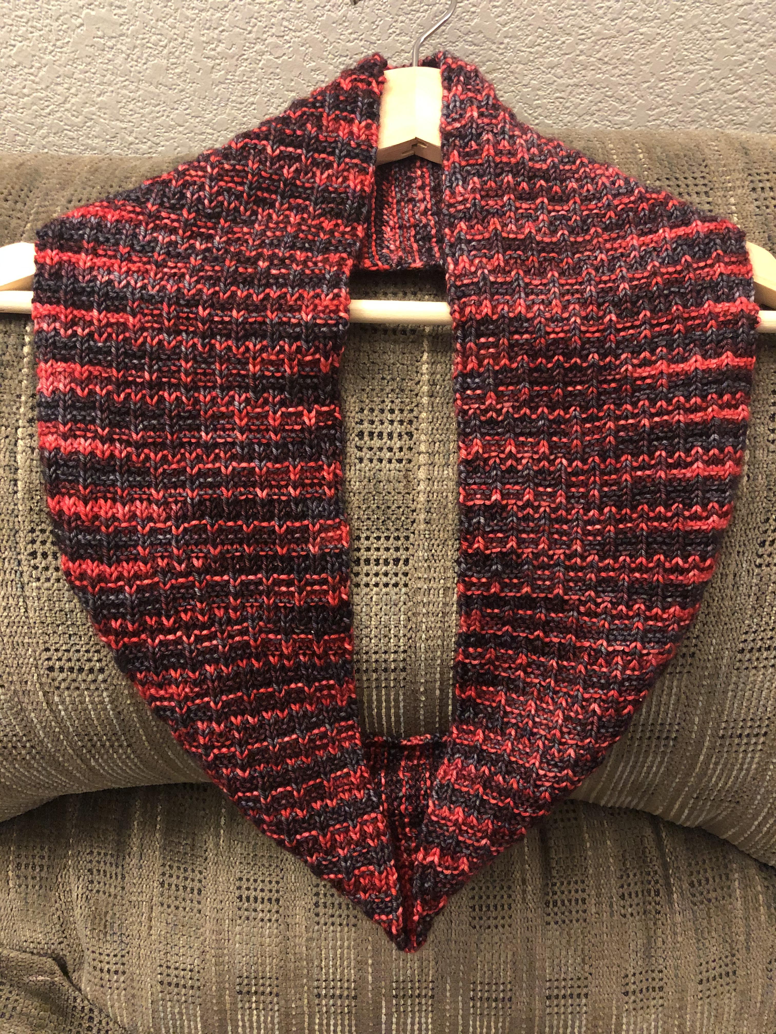 Simple pattern & variegated yarn = beautiful r/knitting