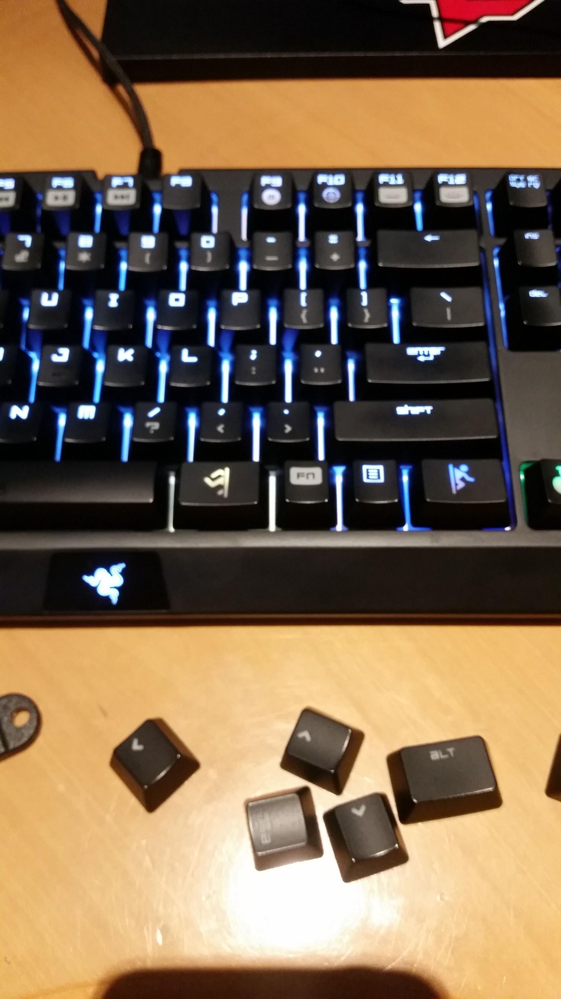 Extremely new to the subreddit, bought some Custom keycap for my Razer