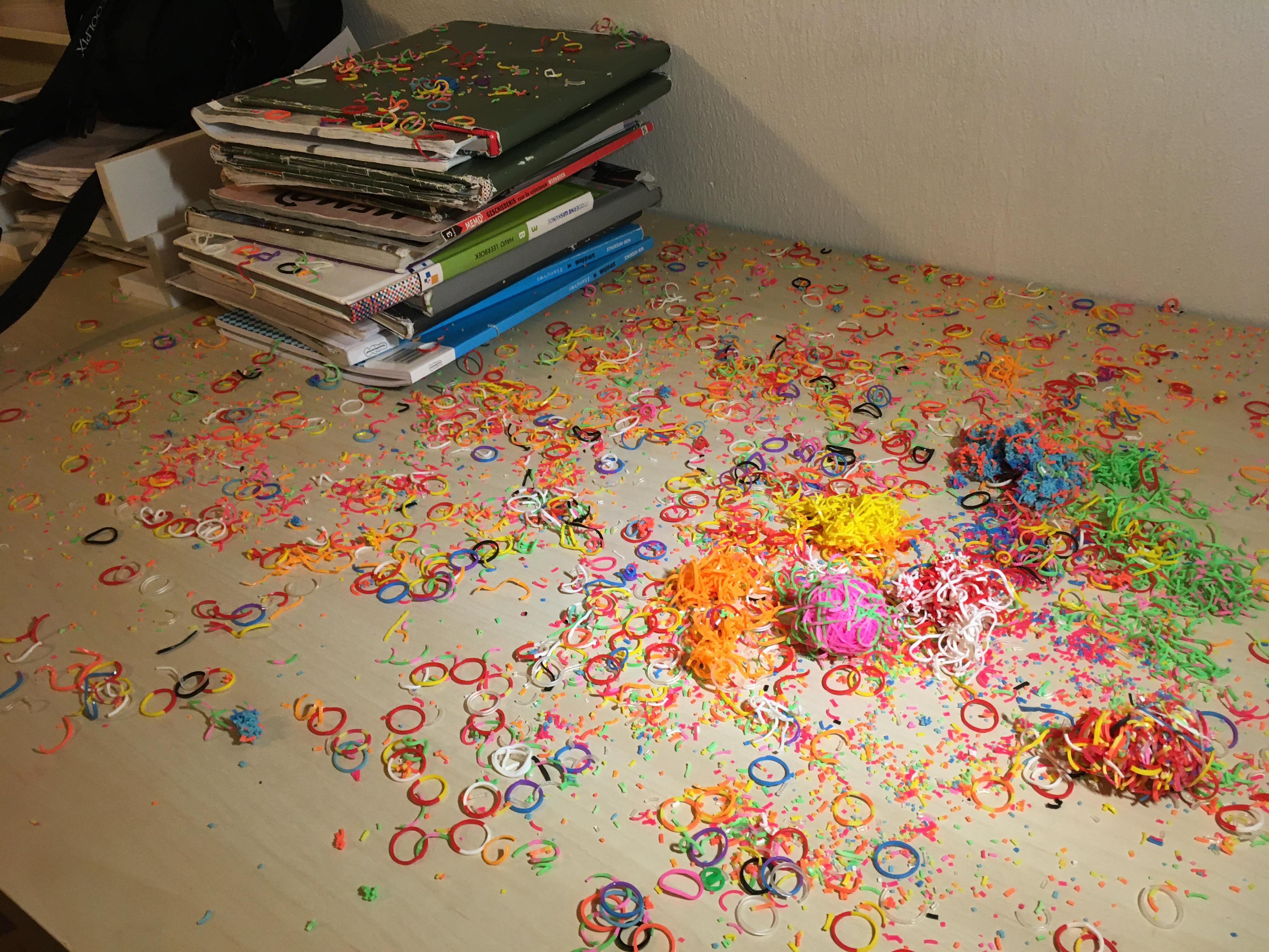 My rubberband ball just exploded. OC r/Wellthatsucks