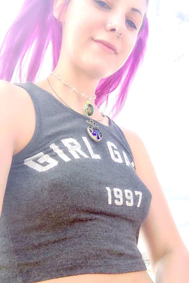 Puffy Pokies : braless