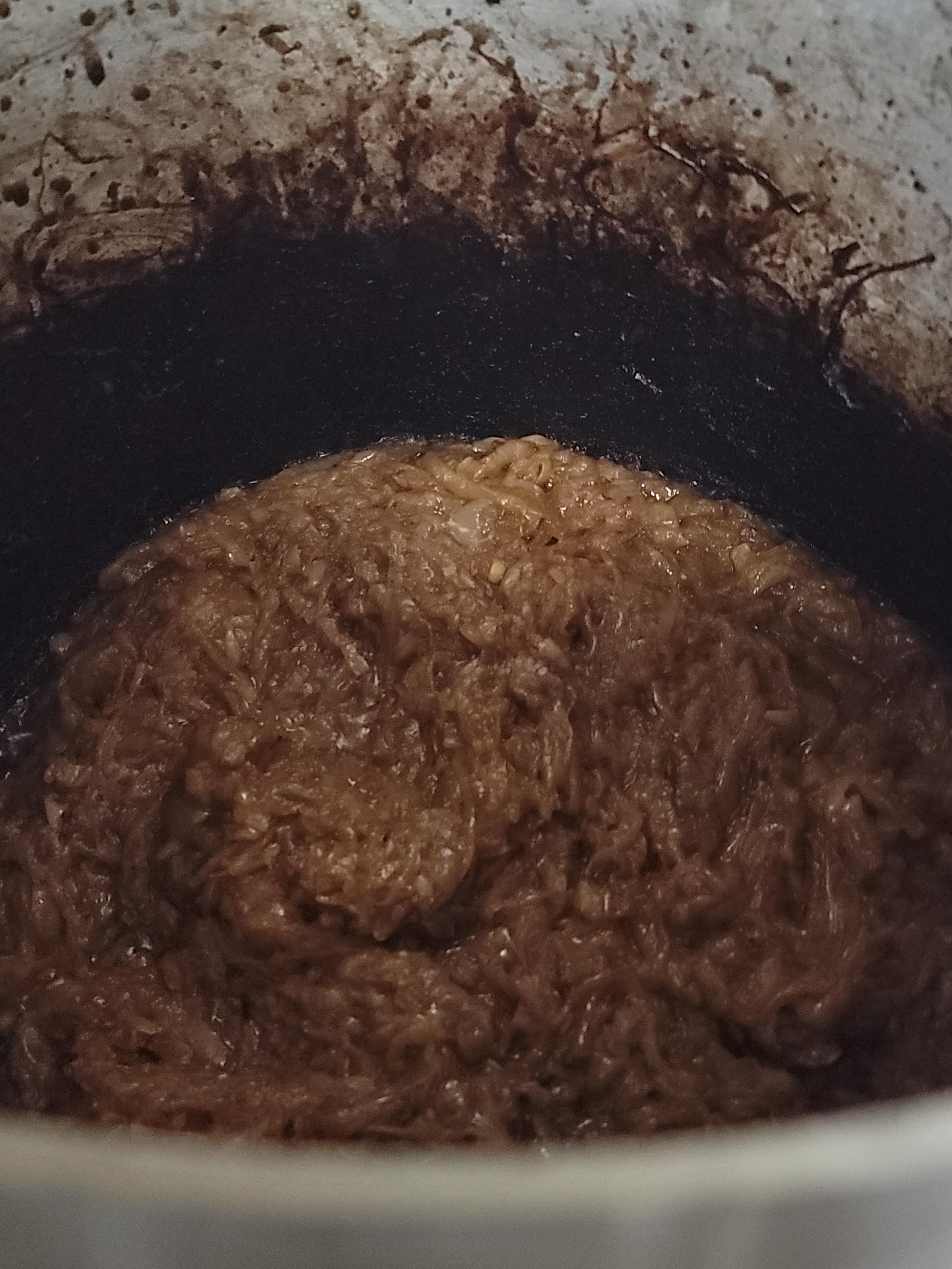 Caramelized onions. Cleaning pot. r/KitchenConfidential