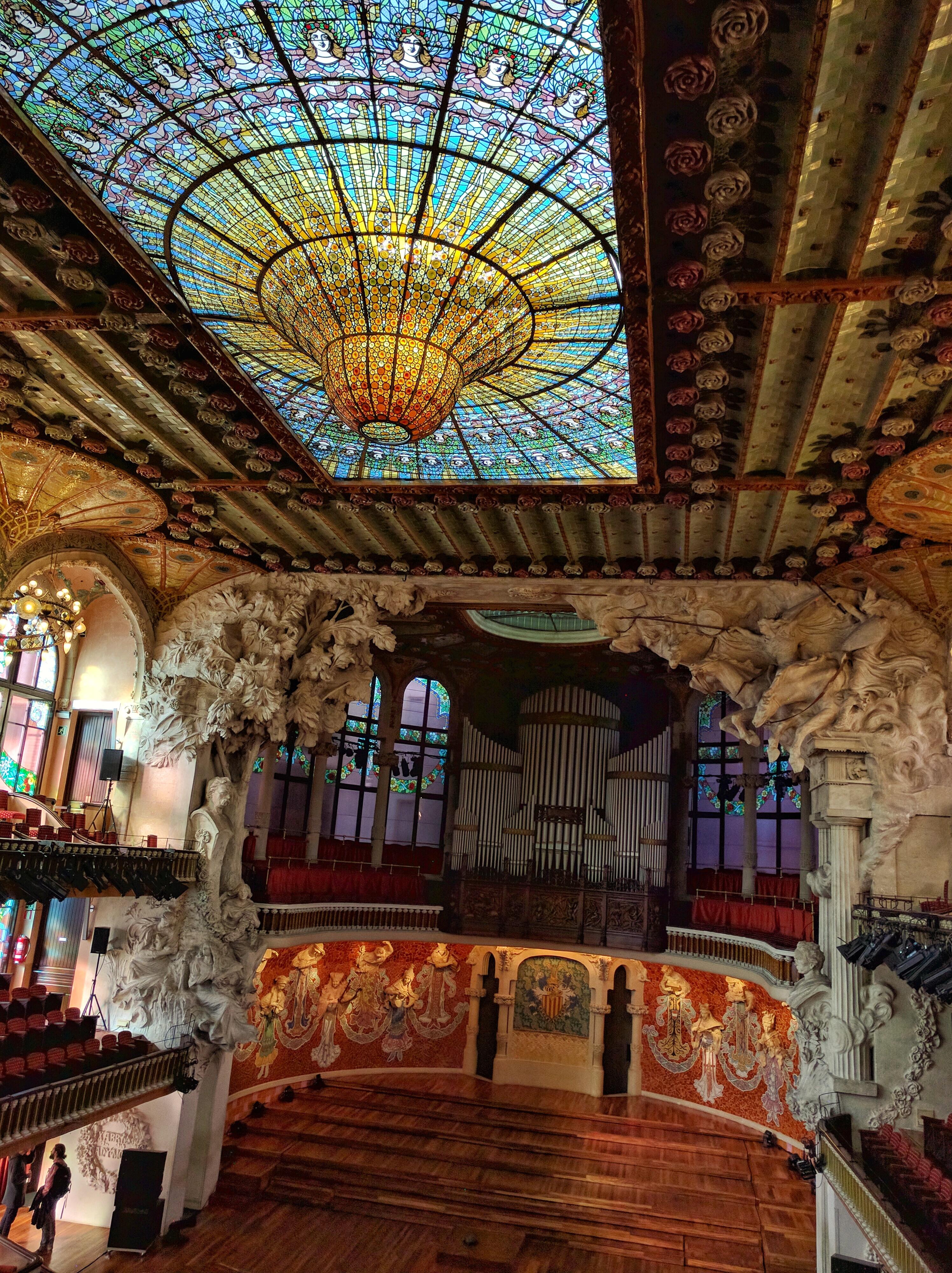 Palau de la Música Catalana, Barcelona, Catalonia, Spain [OC] [2992 x