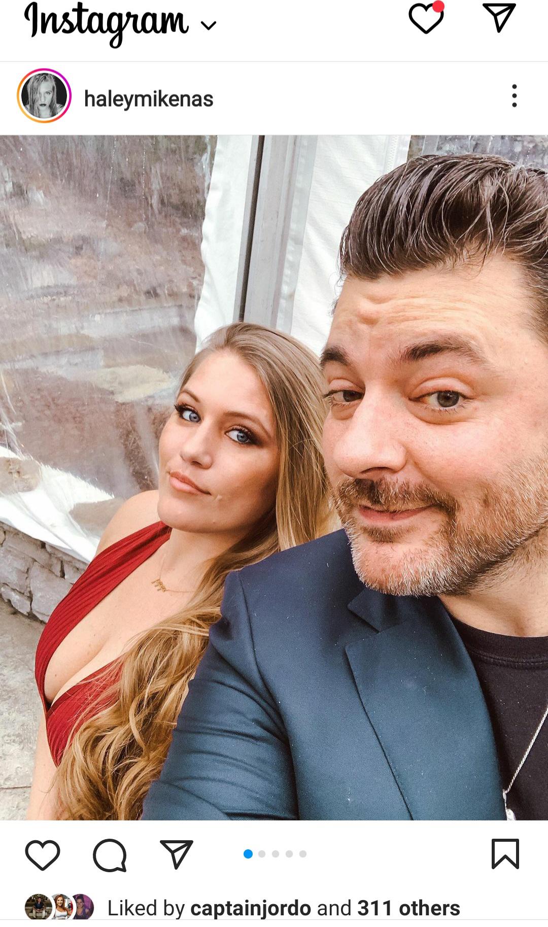 Chris young dating r/CelebWivesofNashville