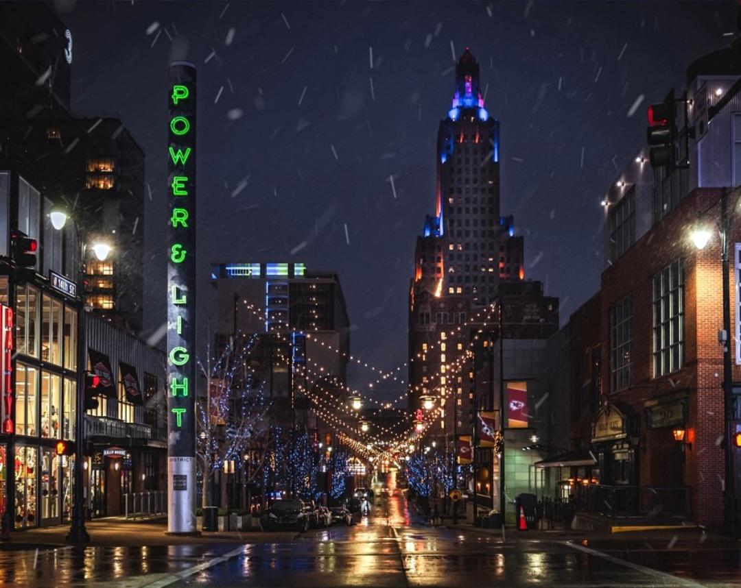 Power and Light district in the snow. Kansas City, MO. USA. (Source in