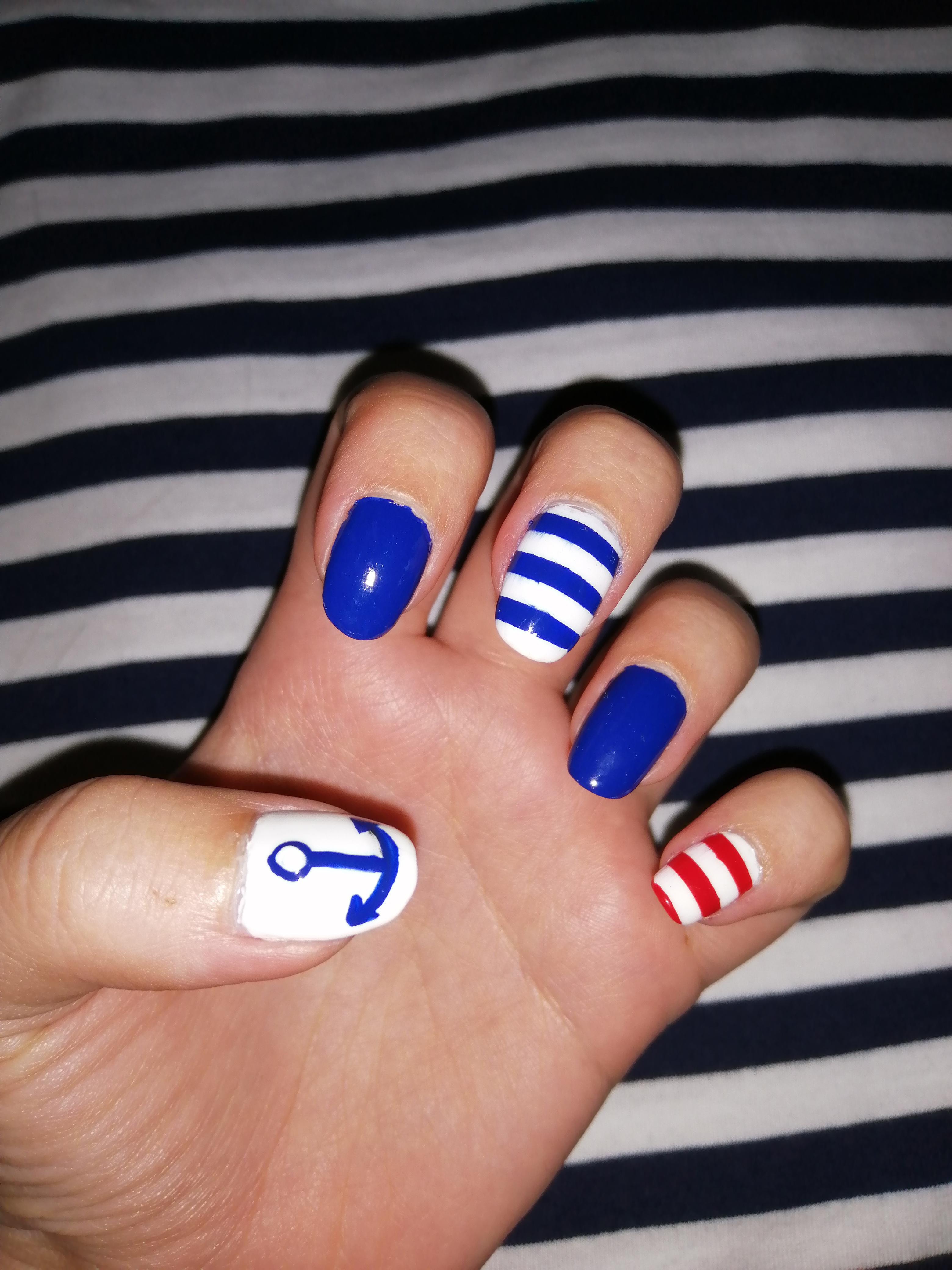 Going canoeing next week! r/Nails