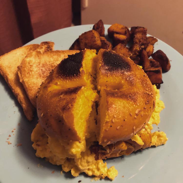 I made carbs for breakfast (egg sandwich on an egg everything bagel