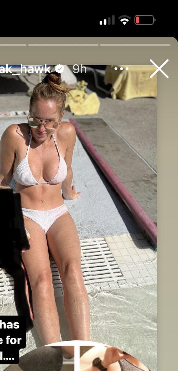 Mina starsiak hawk HGTV : CelebrityPokies