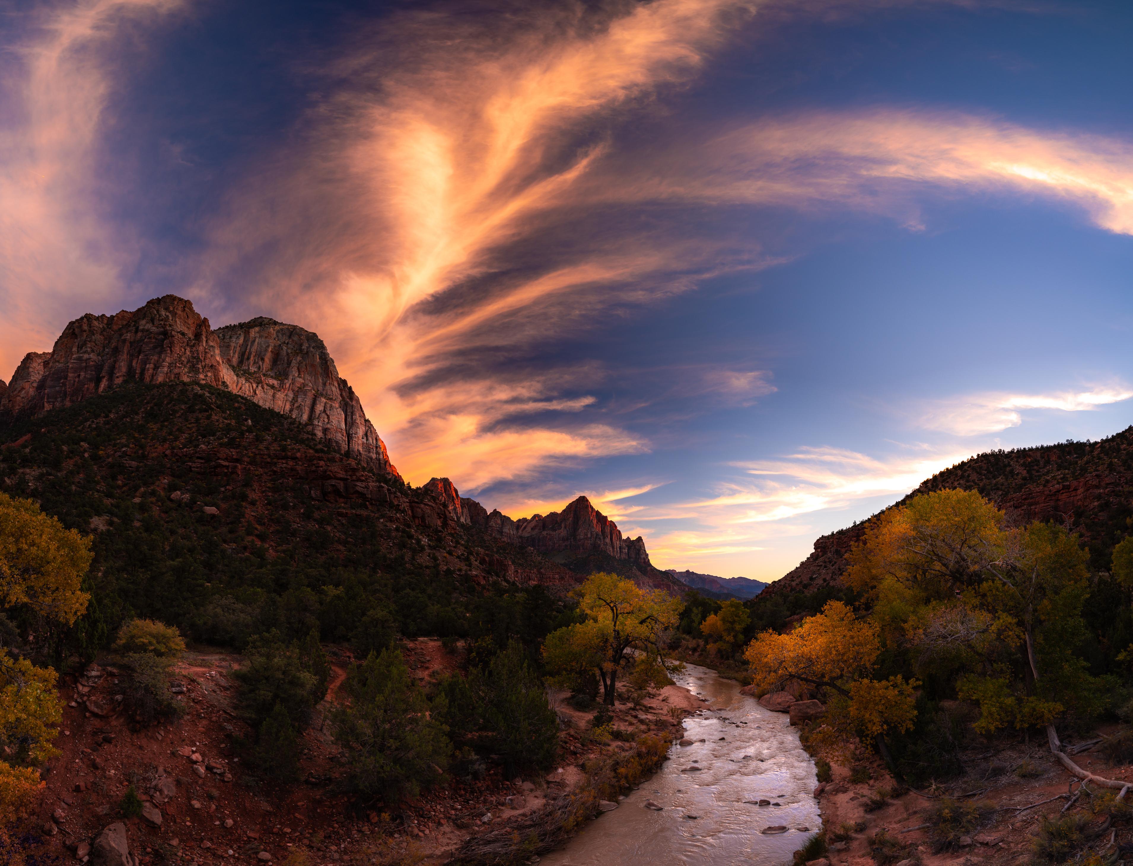Fire in the Sky. Zion National Park, Utah [OC][3820x2921] r/EarthPorn