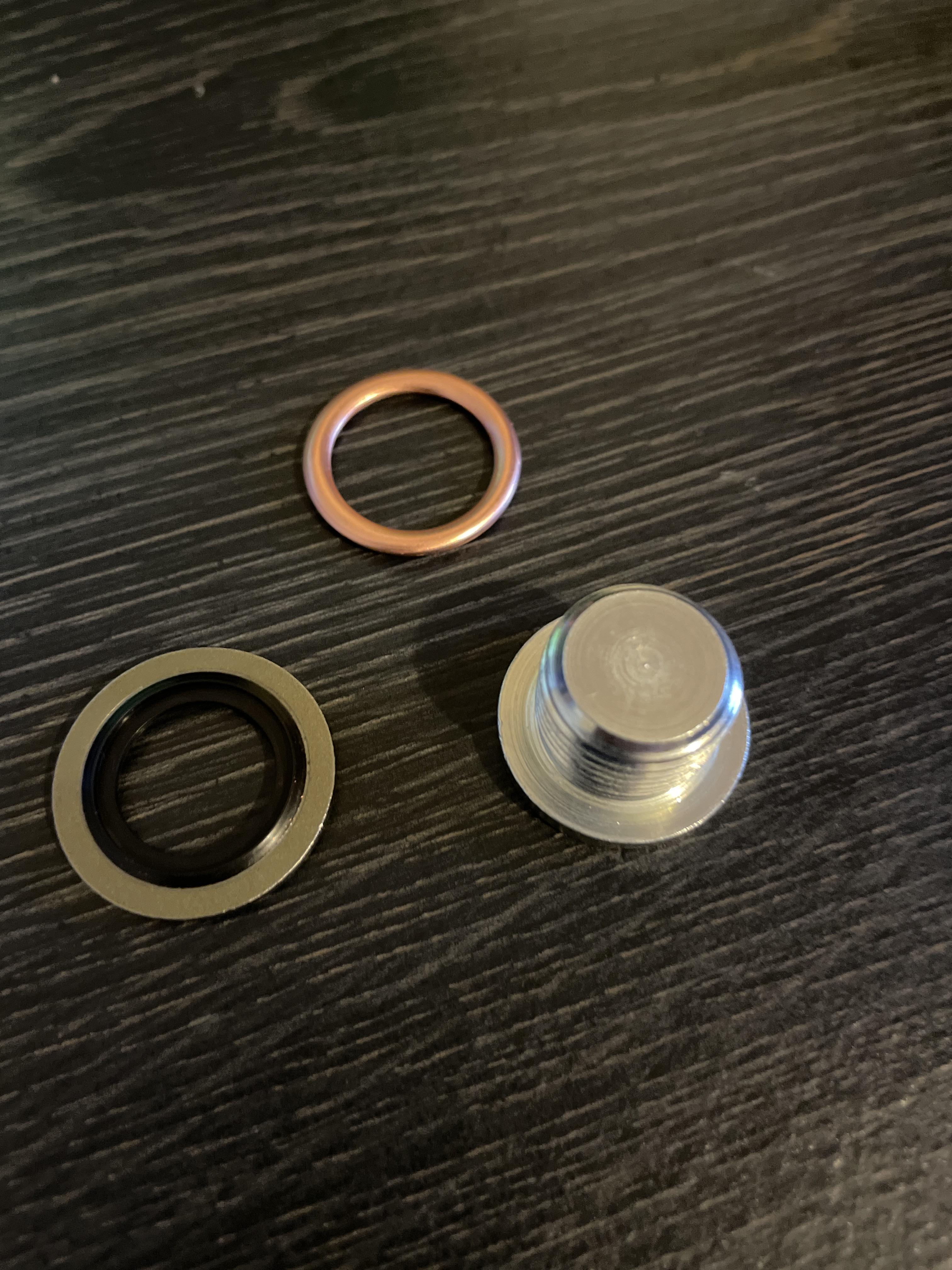 Just got this sump plug to do an annual service. Am I supposed to use