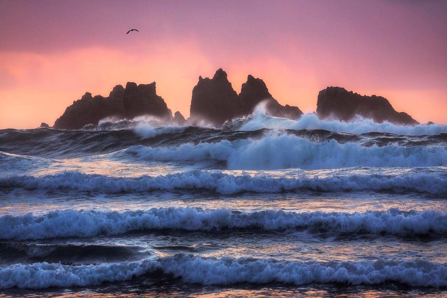 [OC] Bandon Wave Layers Oregon Coast (1500x1000) A perfect sunset