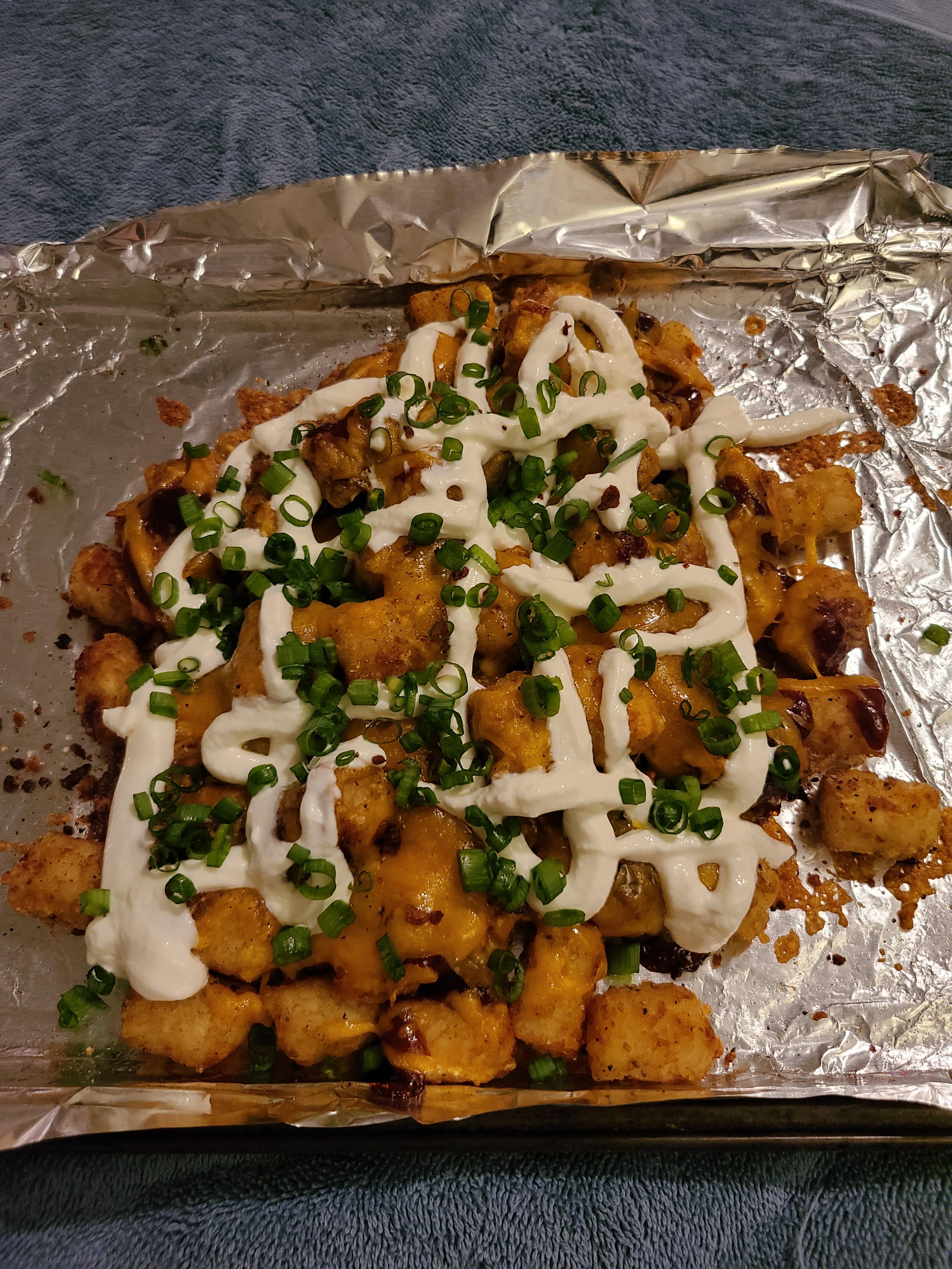 [Homemade] BBQ Chicken Tots! r/food