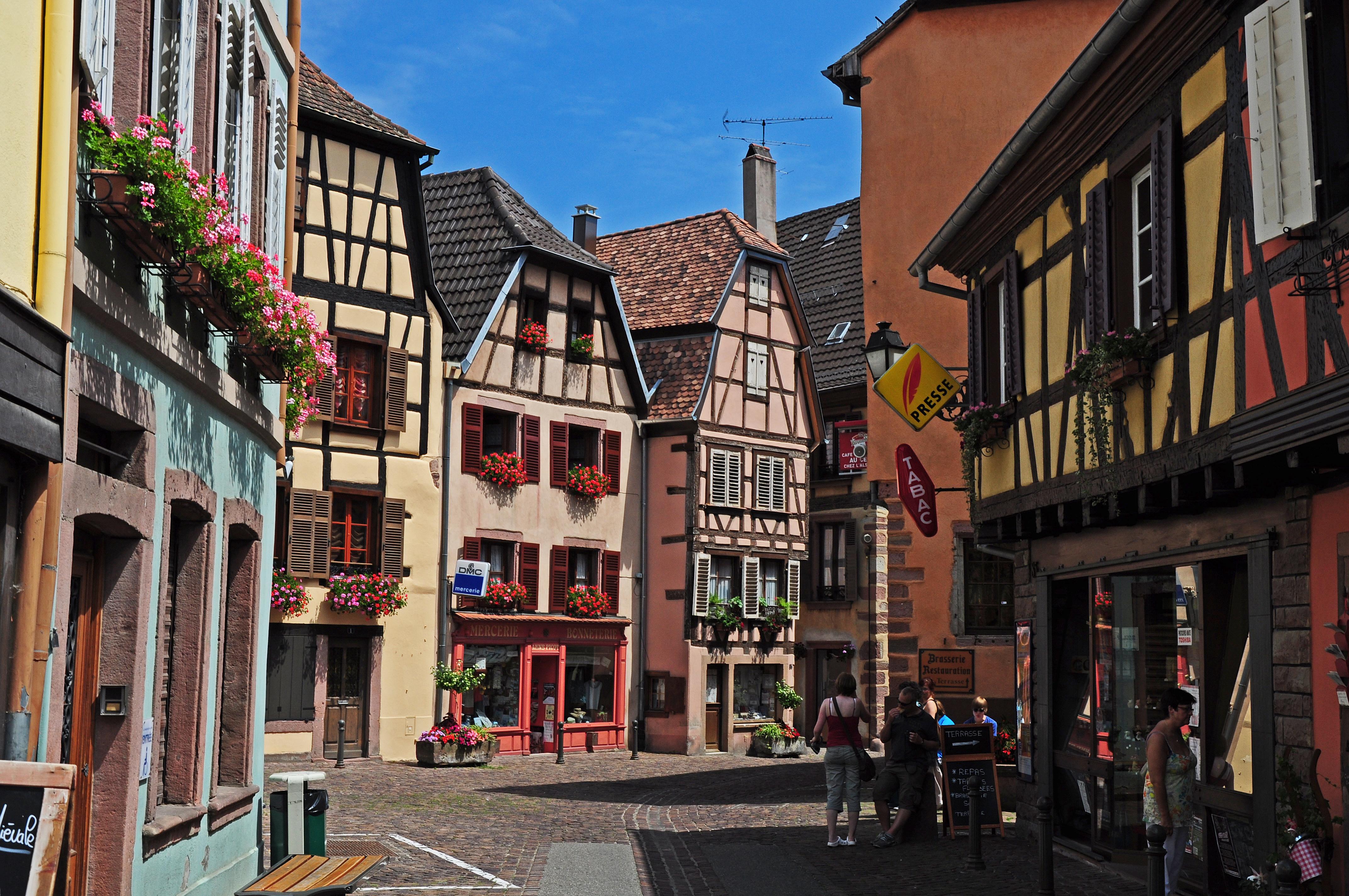 Ribeauvillé, Alsace, France [4288x2848] r/VillagePorn