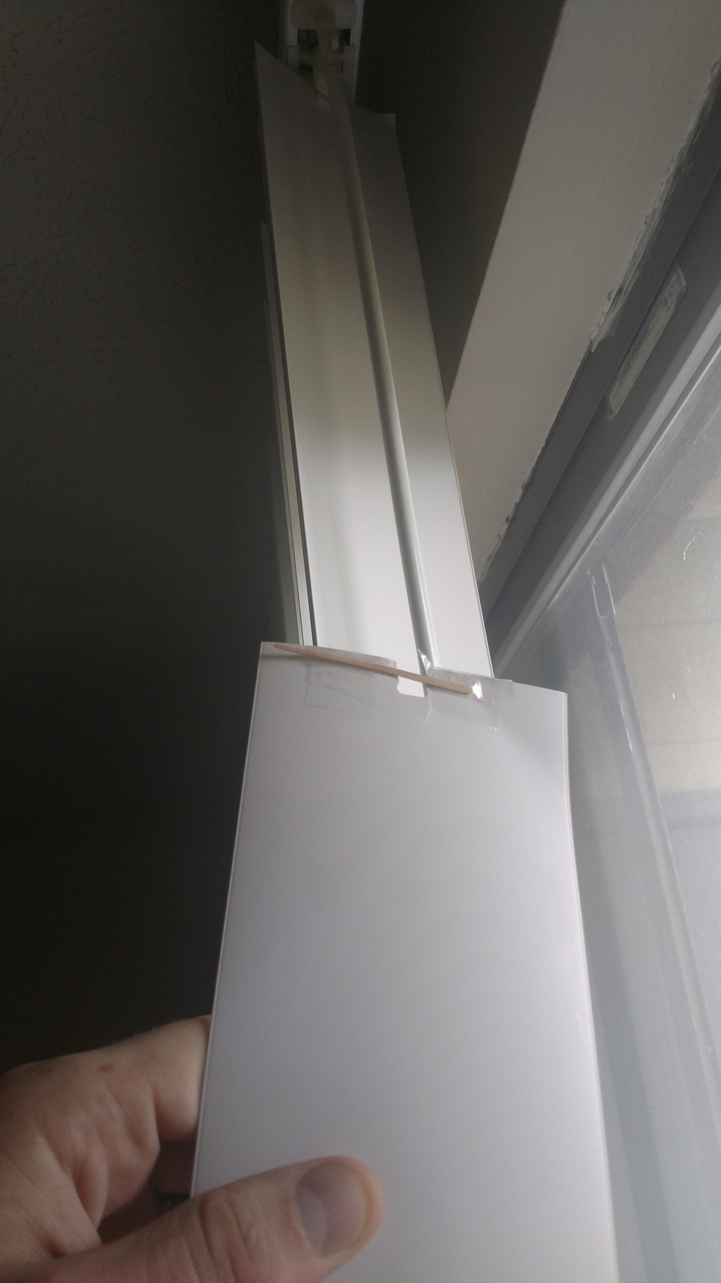 Fixing broken blinds toothpick and tape r/lifehacks