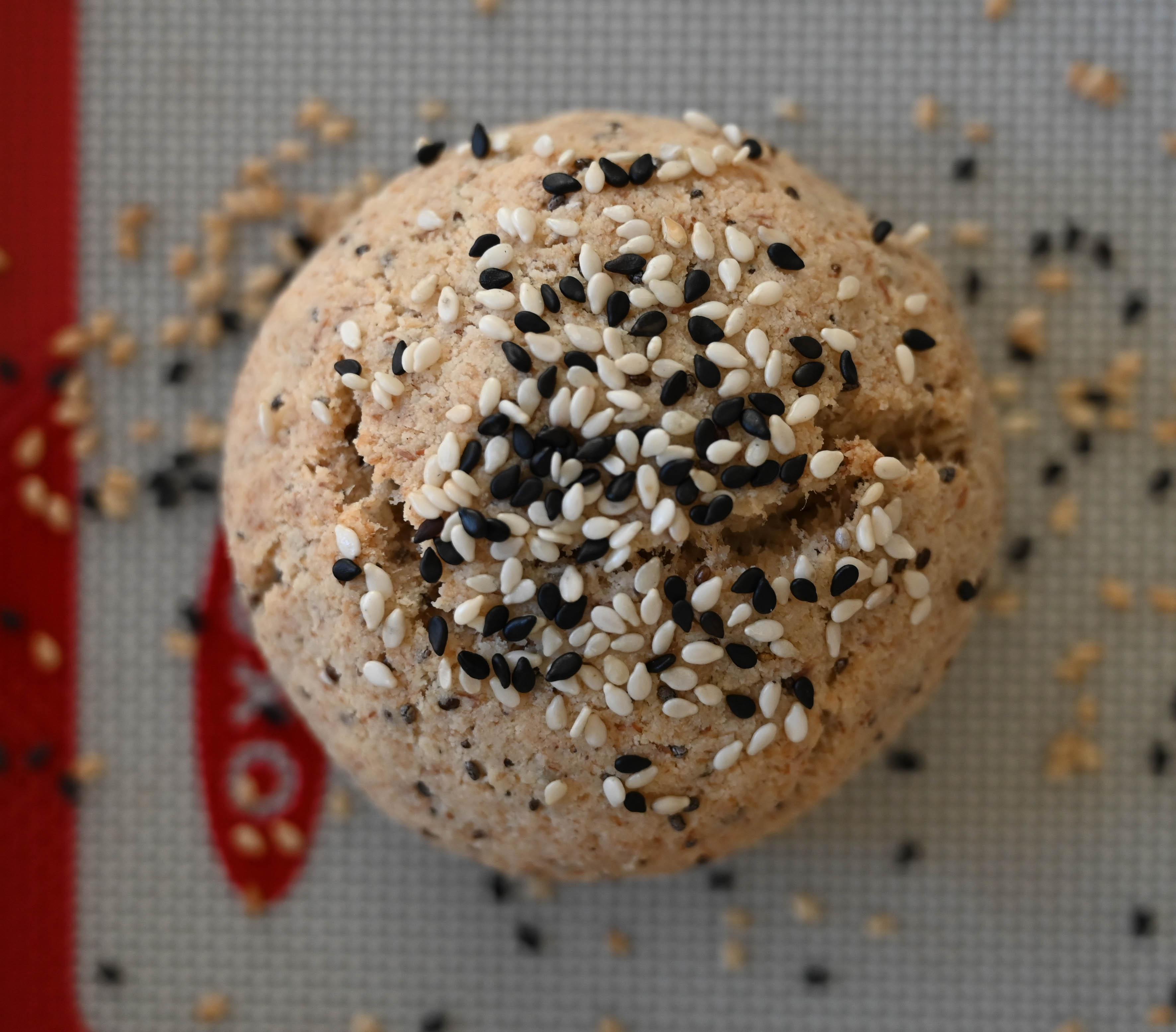 Developed a new recipe for keto sesame rolls that actually taste like
