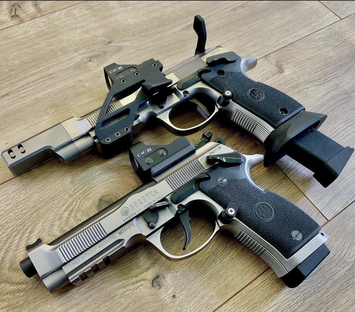 Does anyone know what red dot mount JJ Racaza uses on his open gun 92X