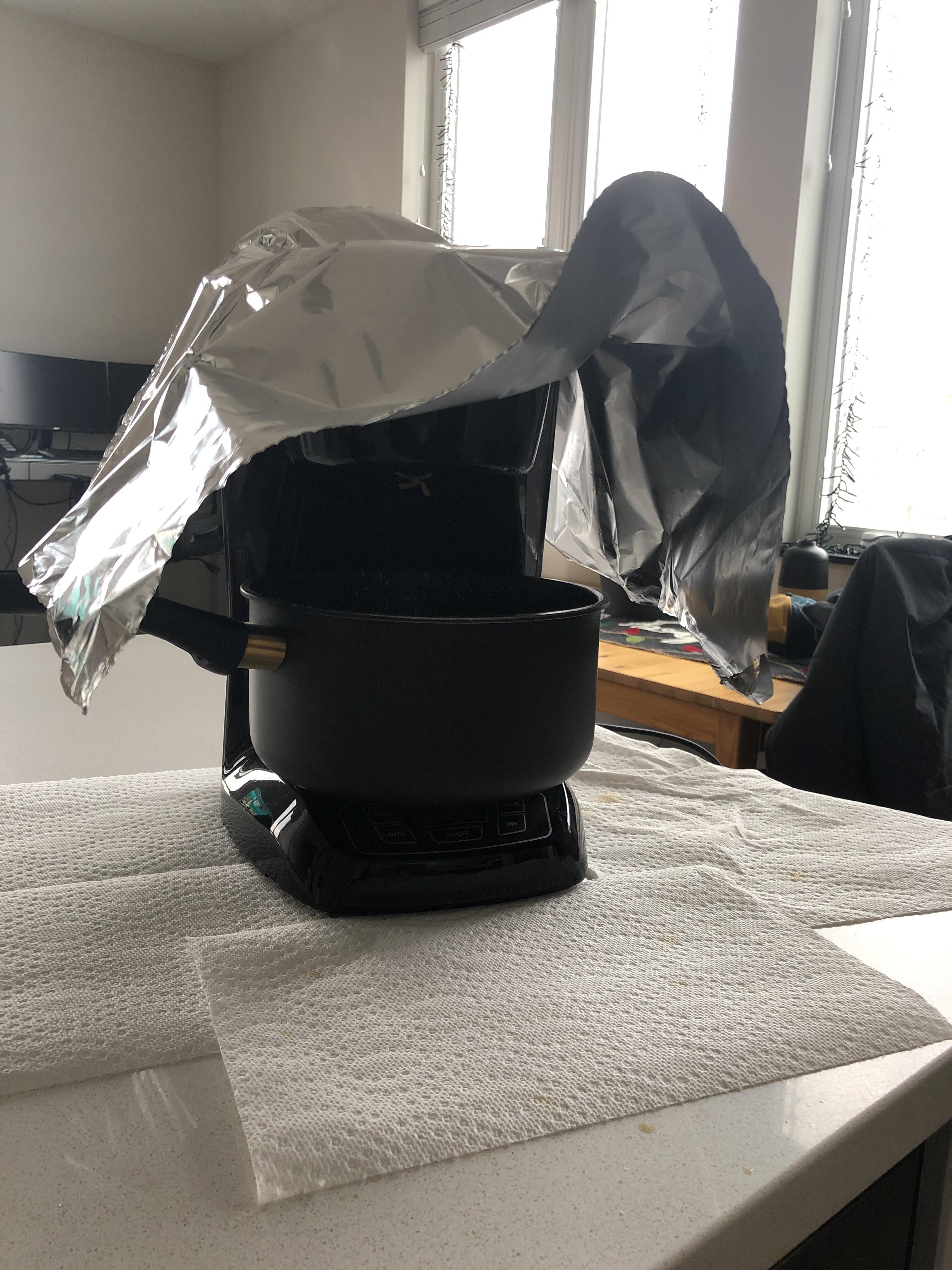 Coffee pot broke so had a regular pot but coffee was splattering