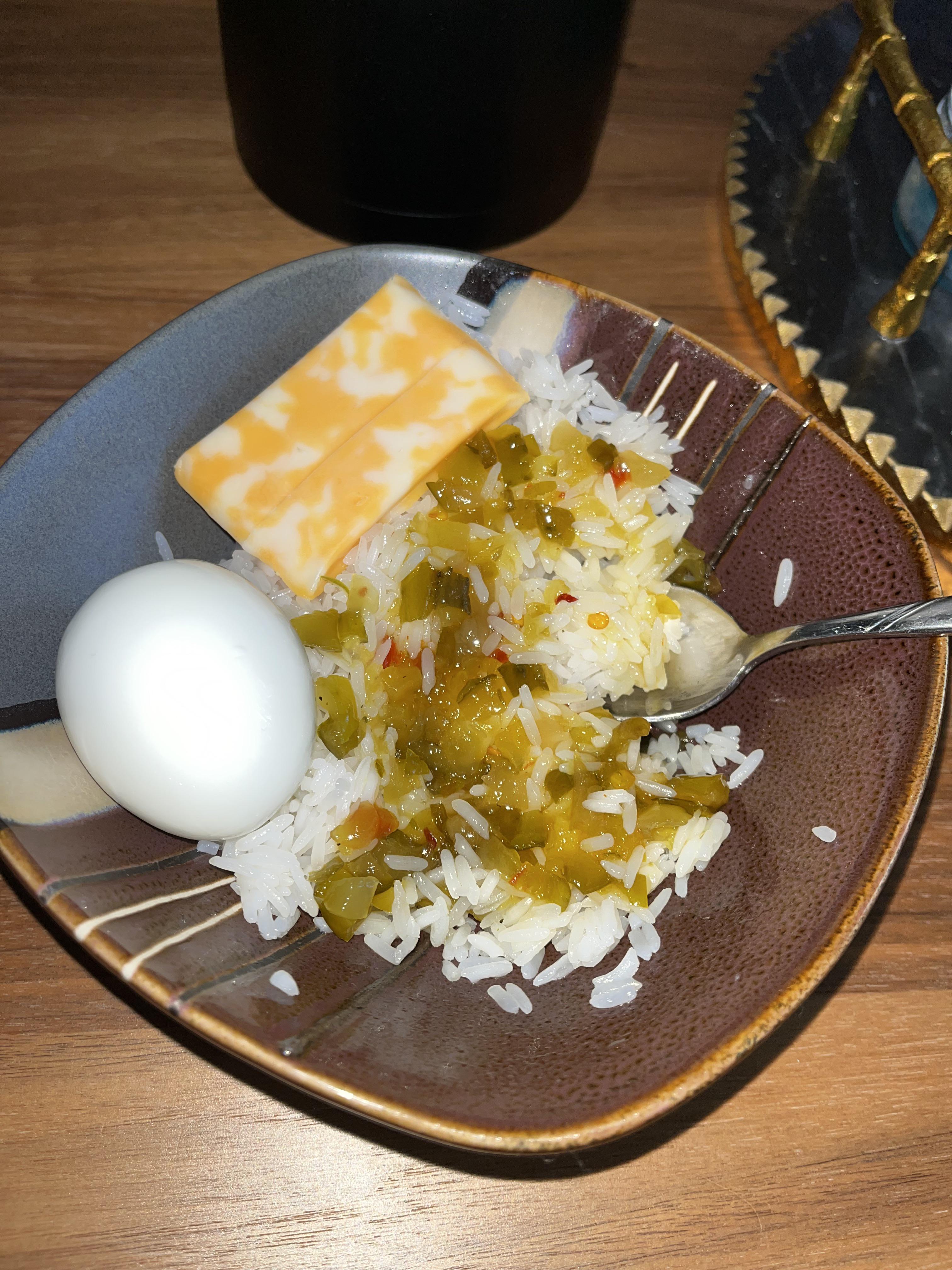 When pregnancy cravings take over lunchtime white rice topped with