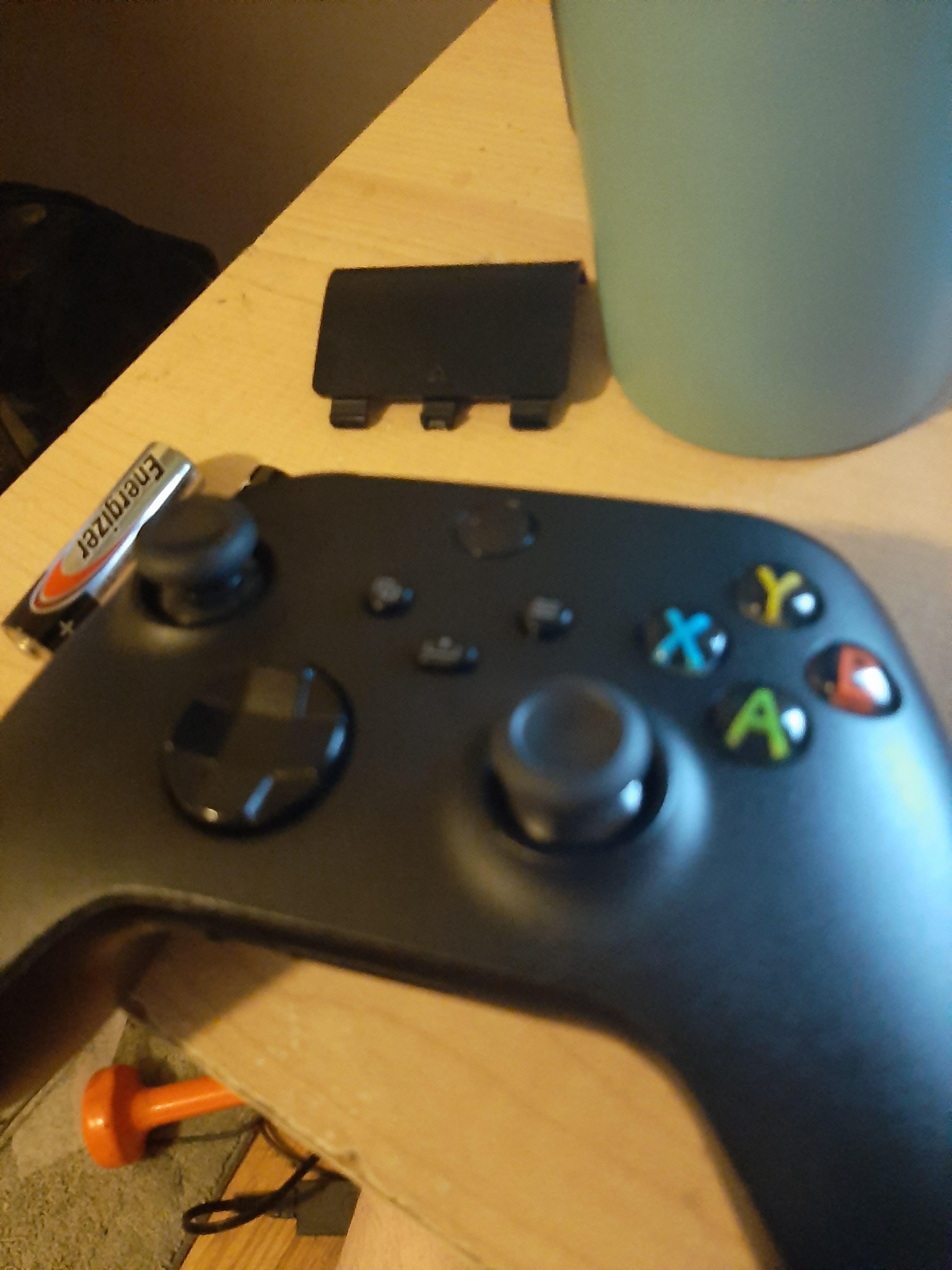 I need to know how to fix the bottom dpad bar from being jammed r/xbox